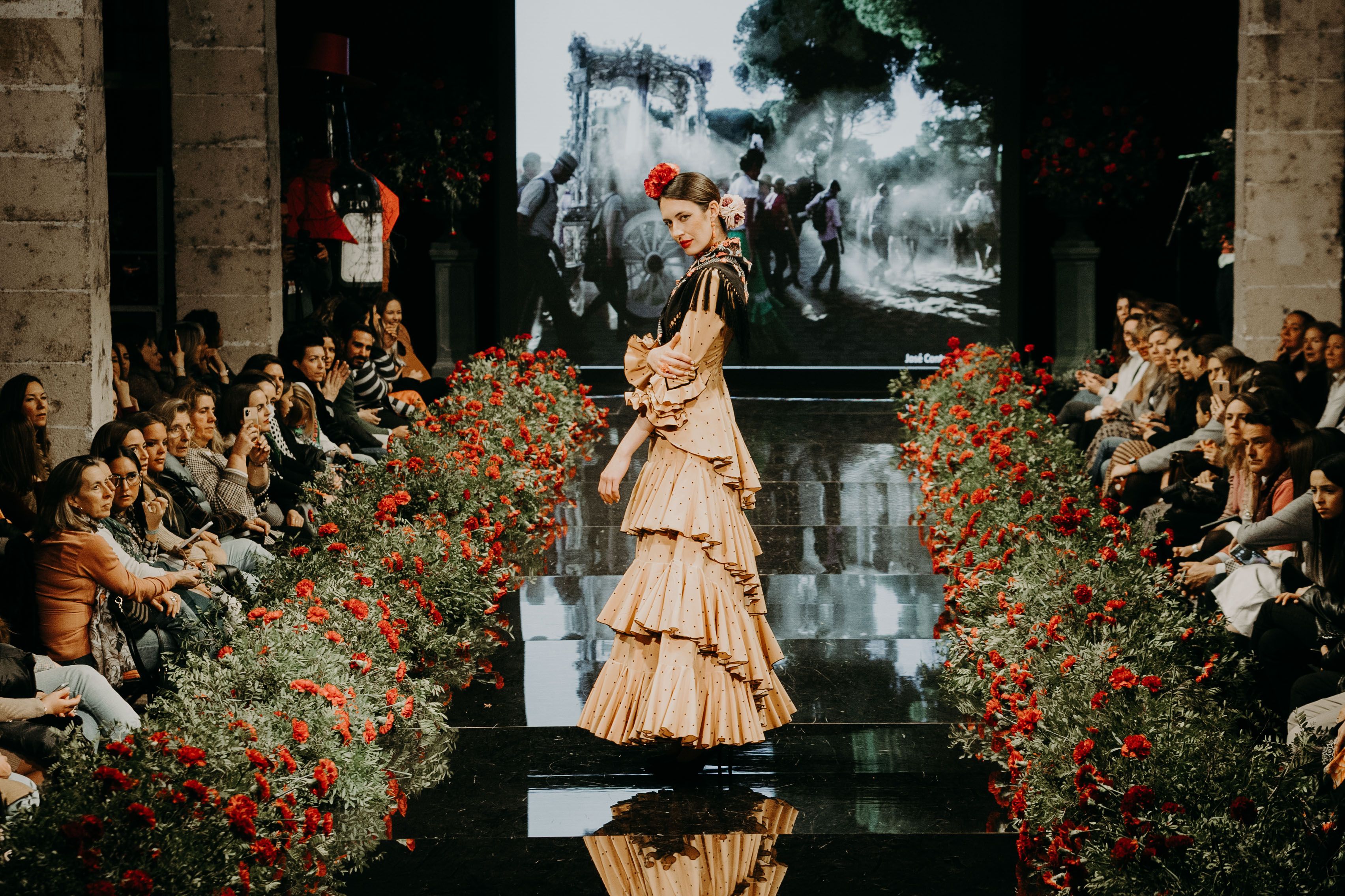 Desfile benéfico hermandad del Rocío de Jerez