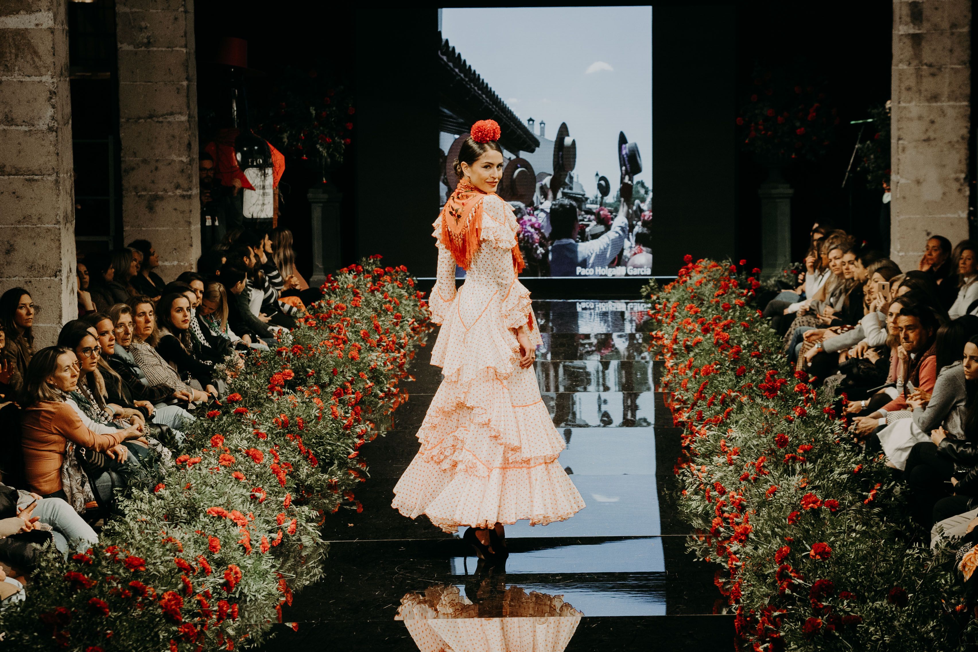 Desfile benéfico hermandad del Rocío de Jerez