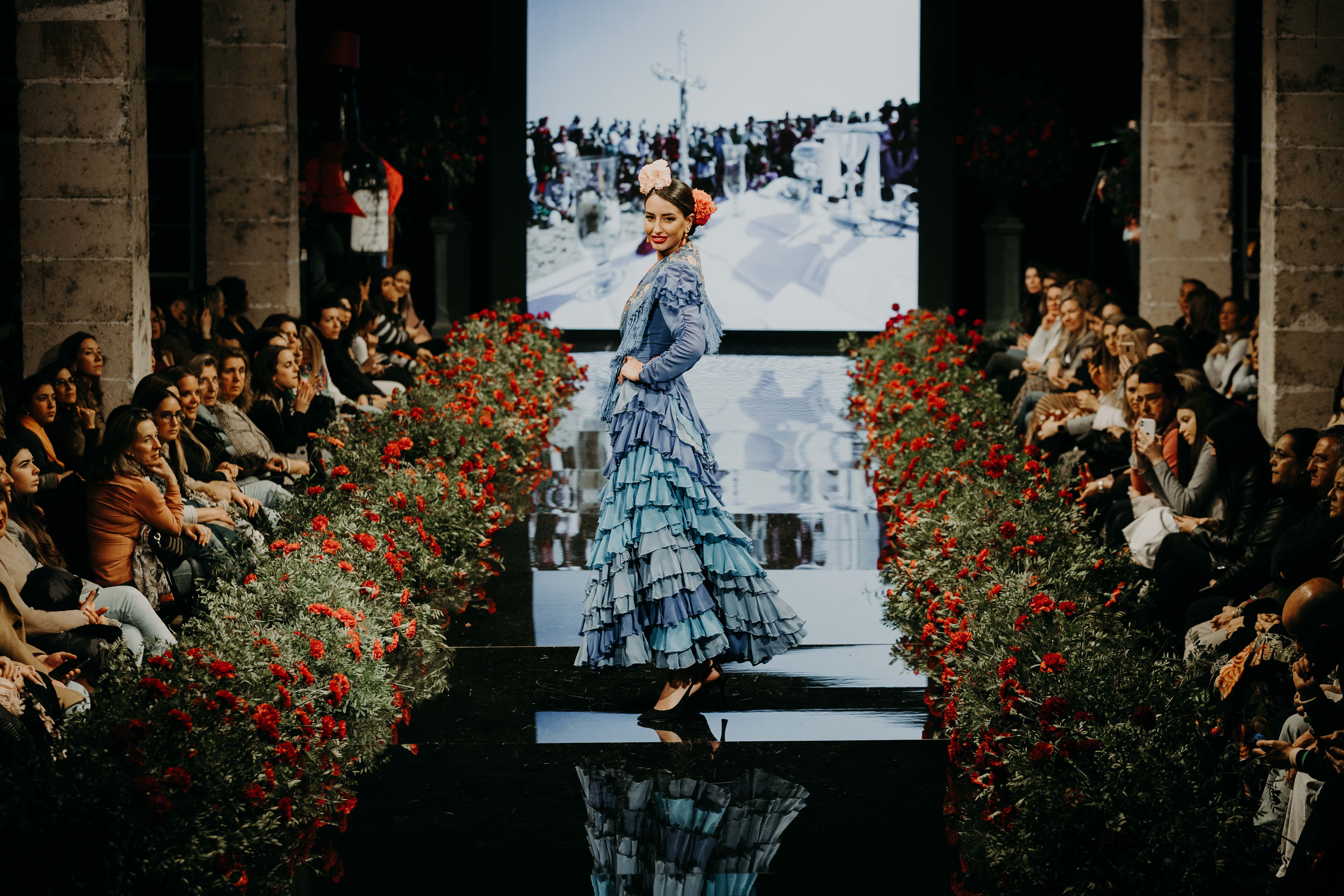 Desfile benéfico hermandad del Rocío de Jerez