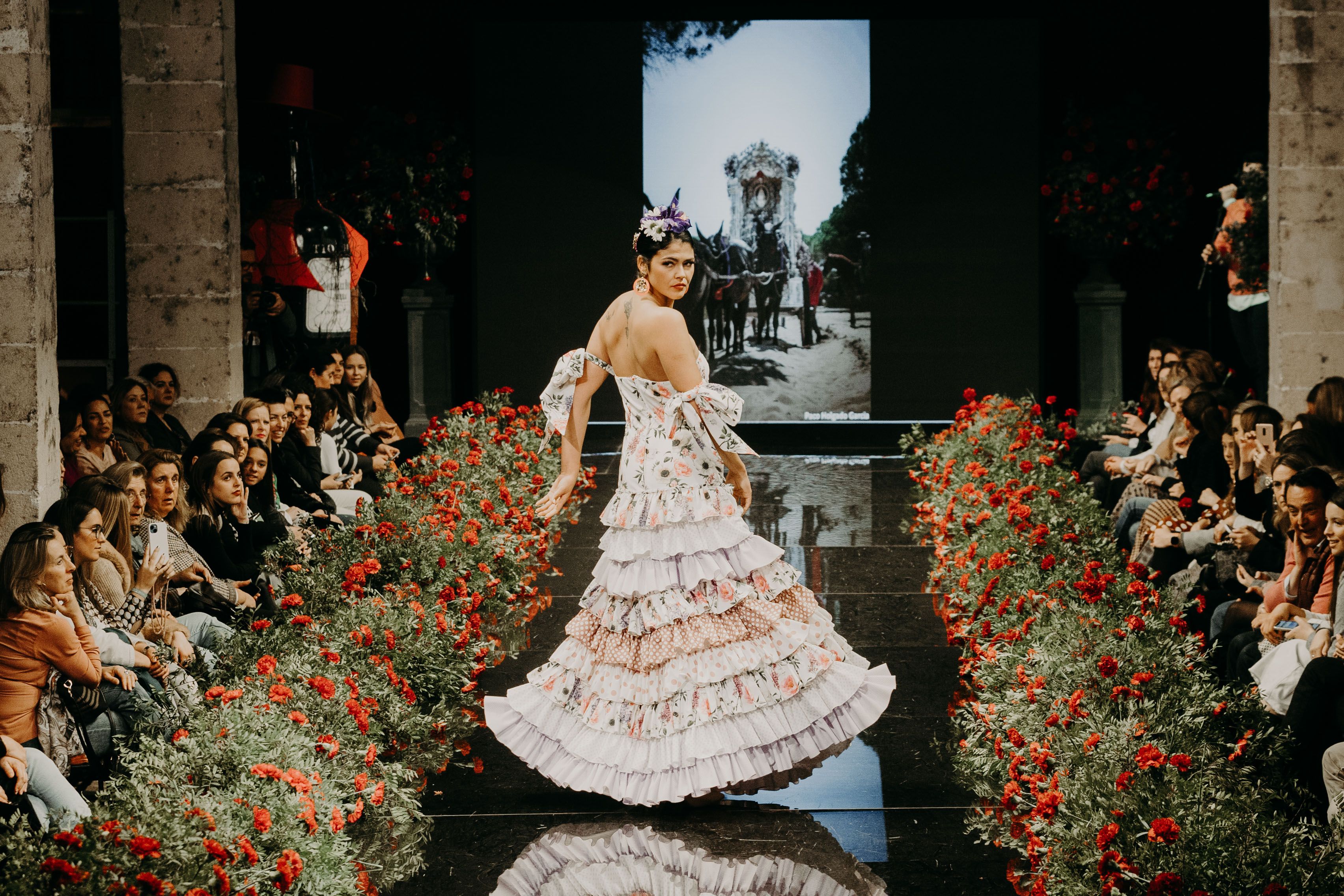 Desfile benéfico hermandad del Rocío de Jerez