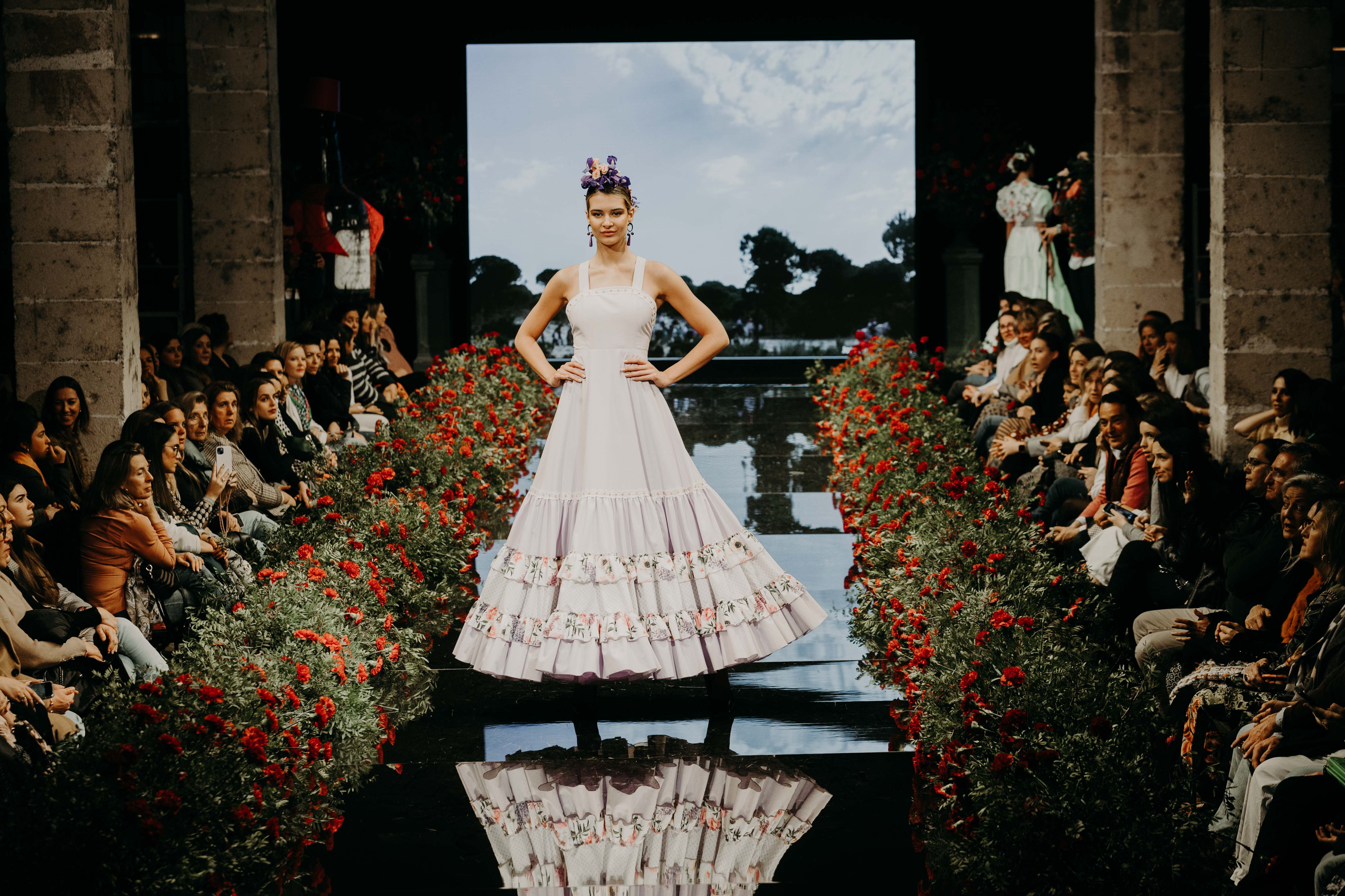 Desfile benéfico hermandad del Rocío de Jerez