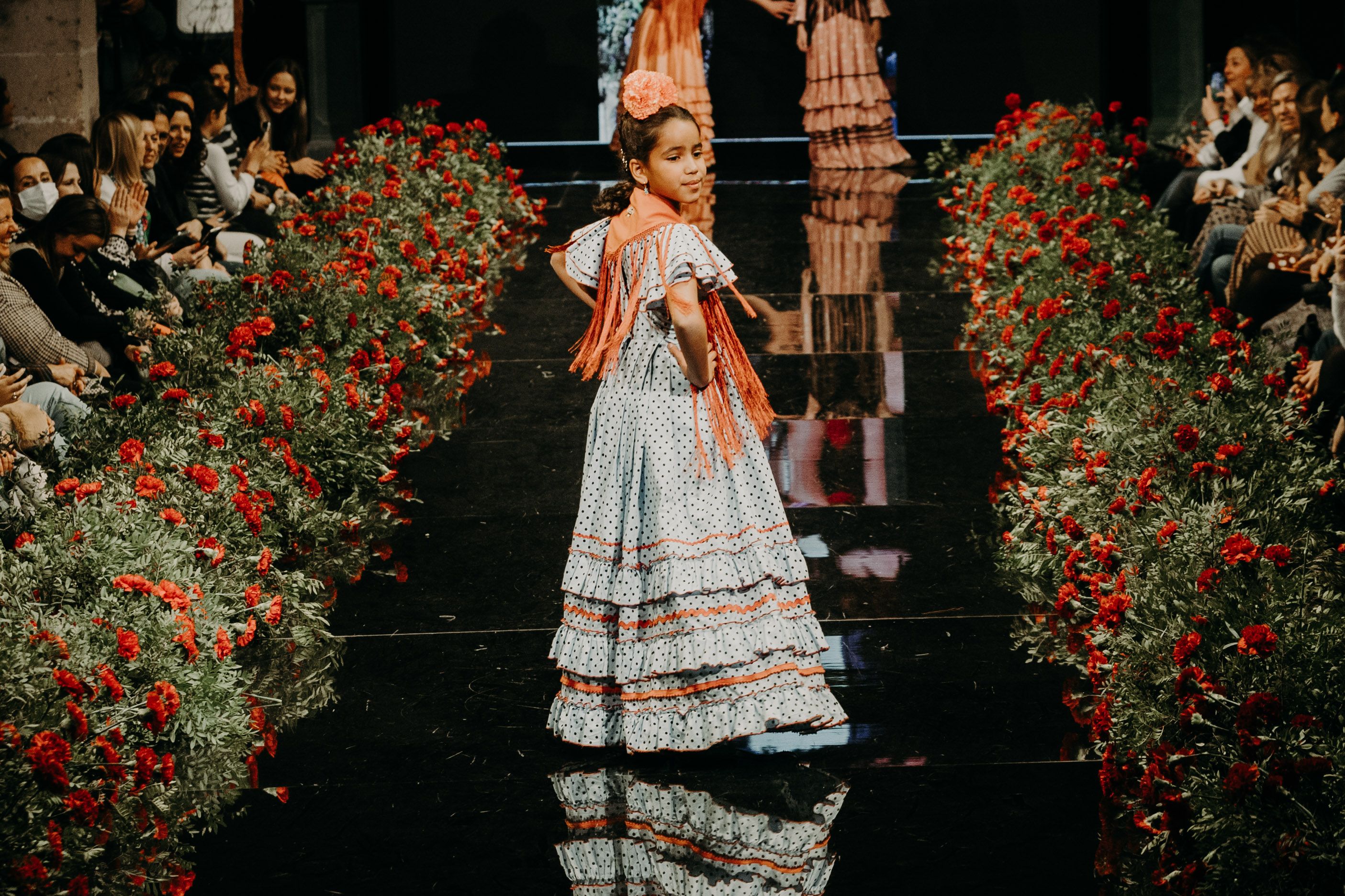 Desfile benéfico hermandad del Rocío de Jerez