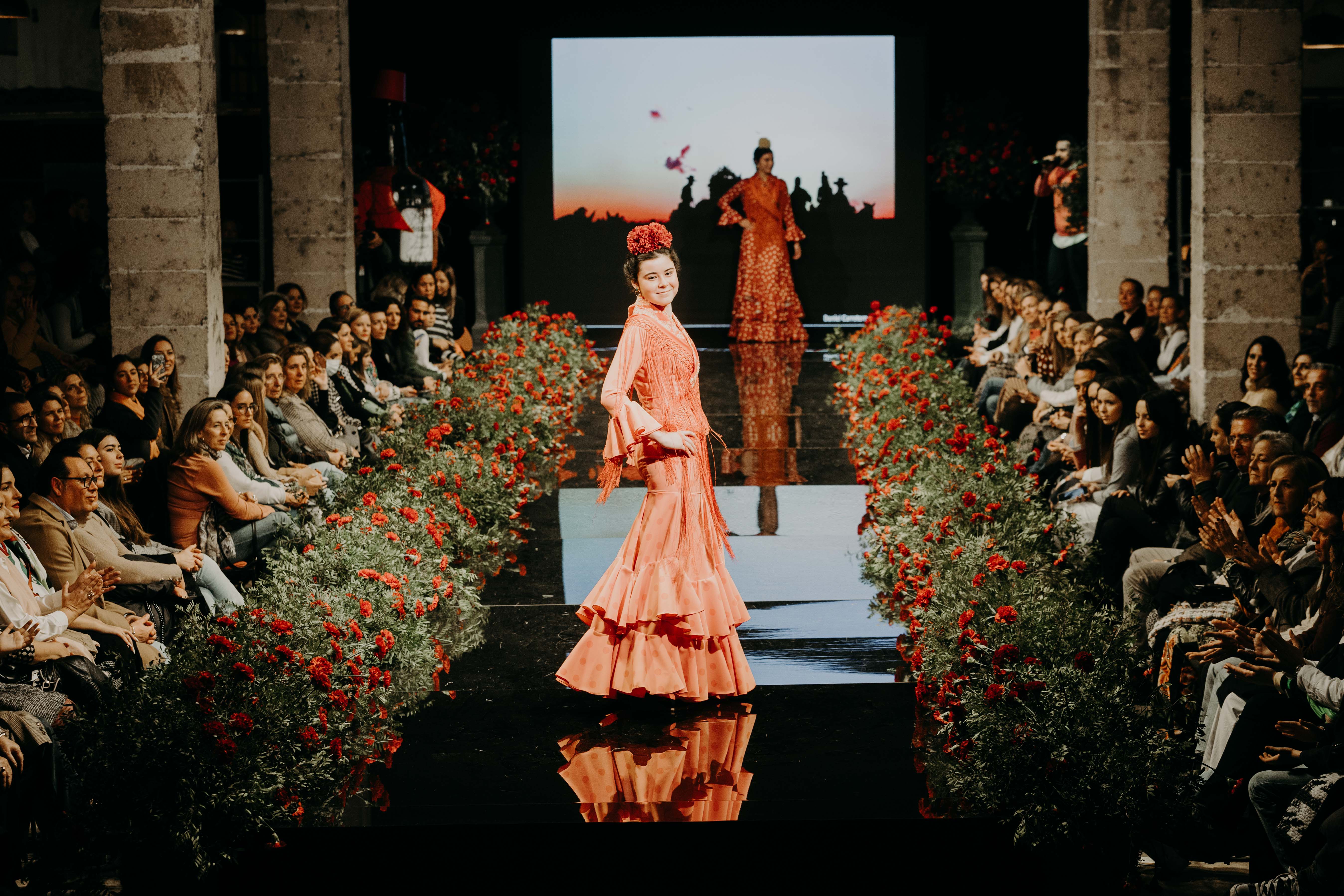 Desfile benéfico hermandad del Rocío de Jerez