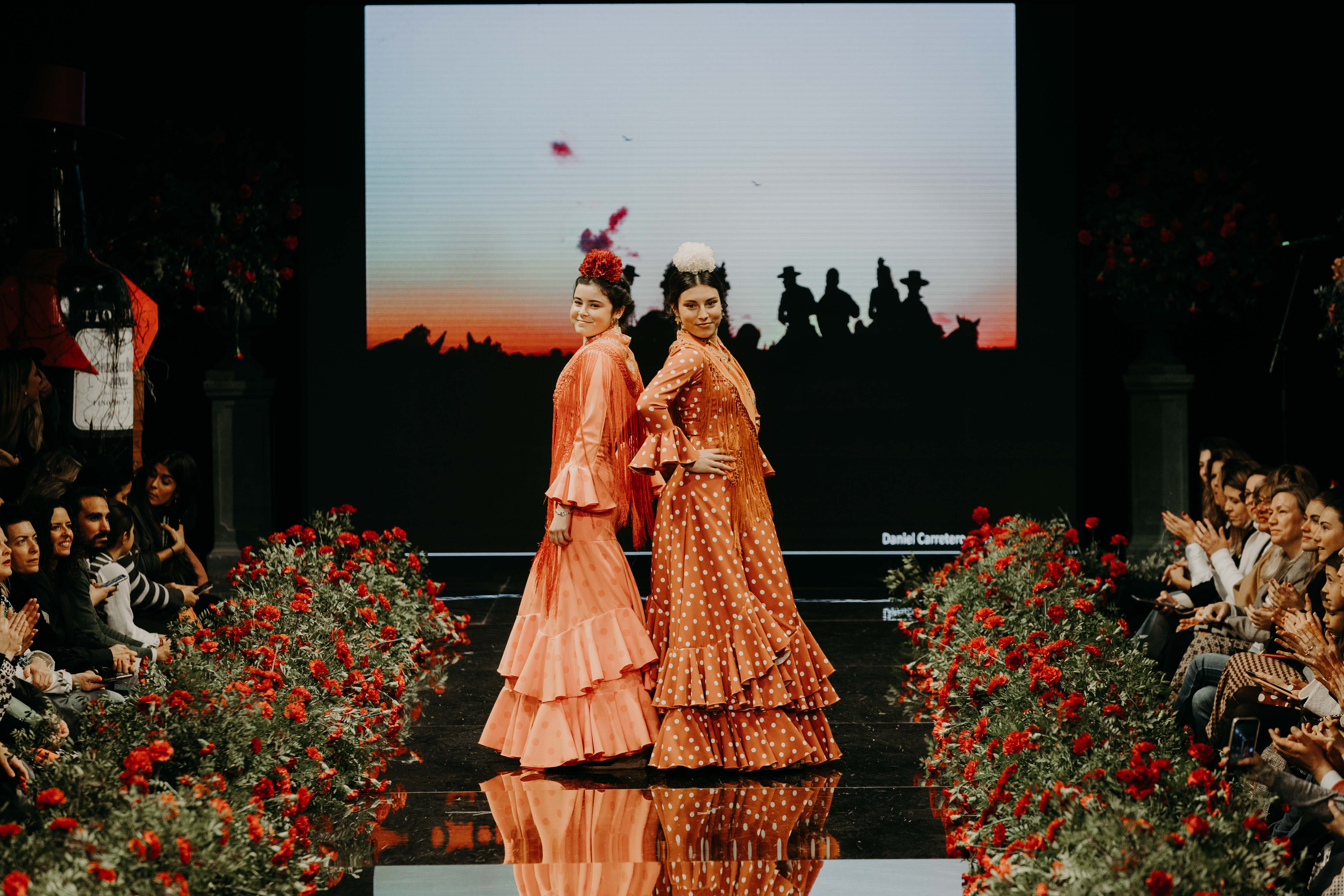 Desfile benéfico hermandad del Rocío de Jerez