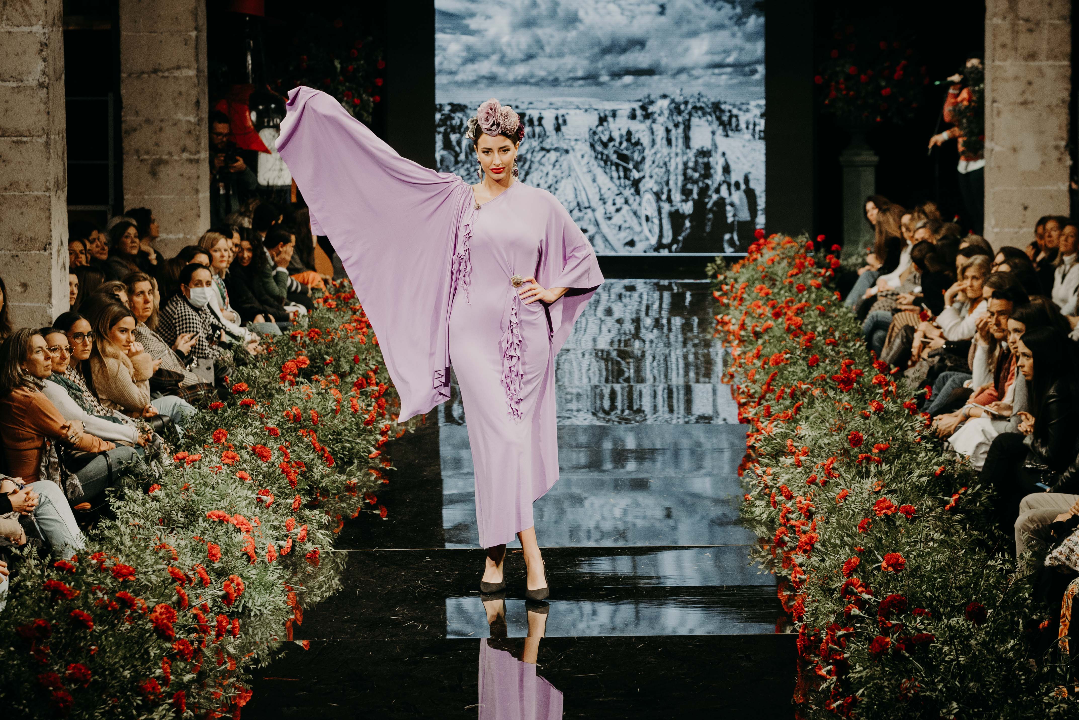 Desfile benéfico hermandad del Rocío de Jerez