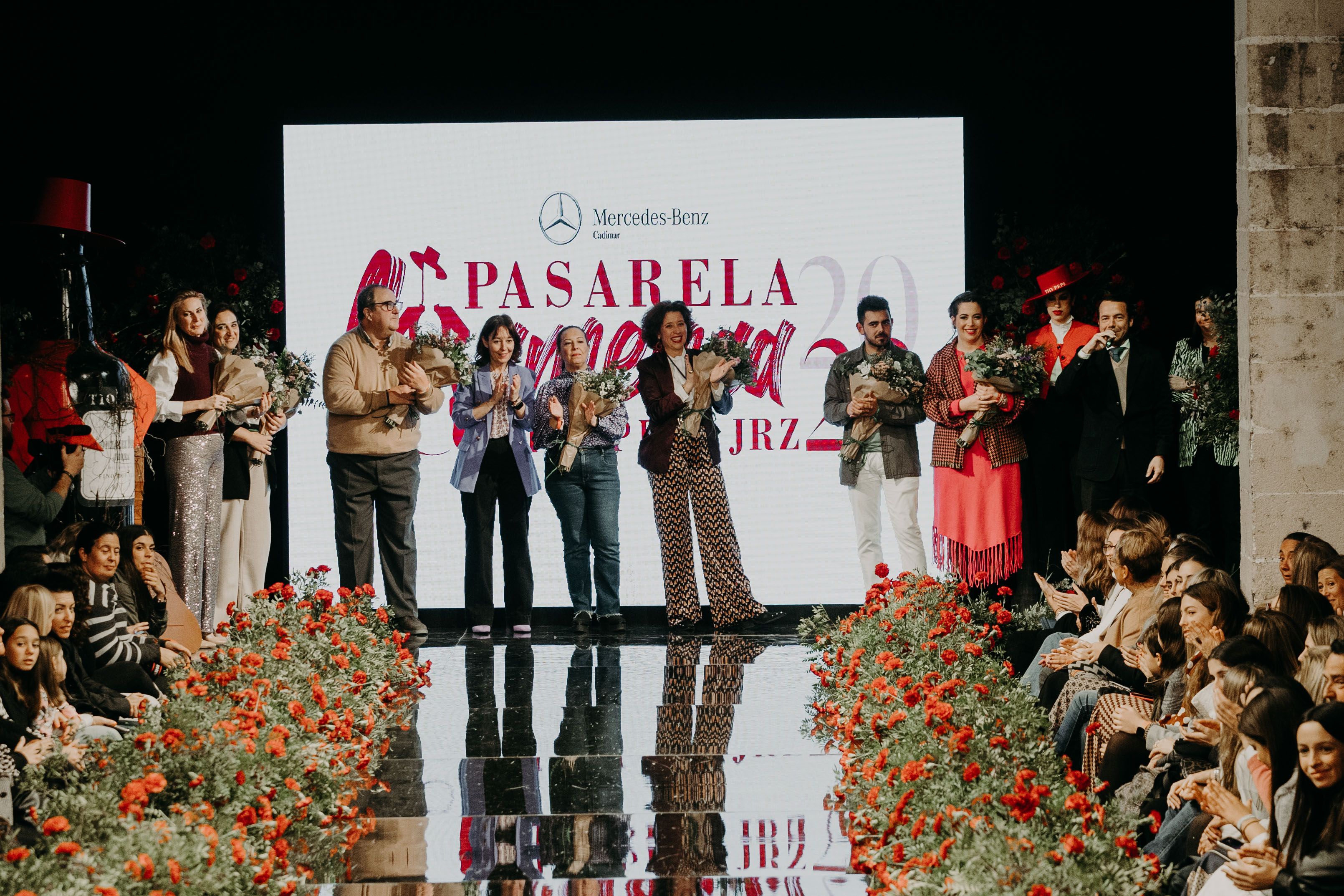 Desfile benéfico hermandad del Rocío de Jerez