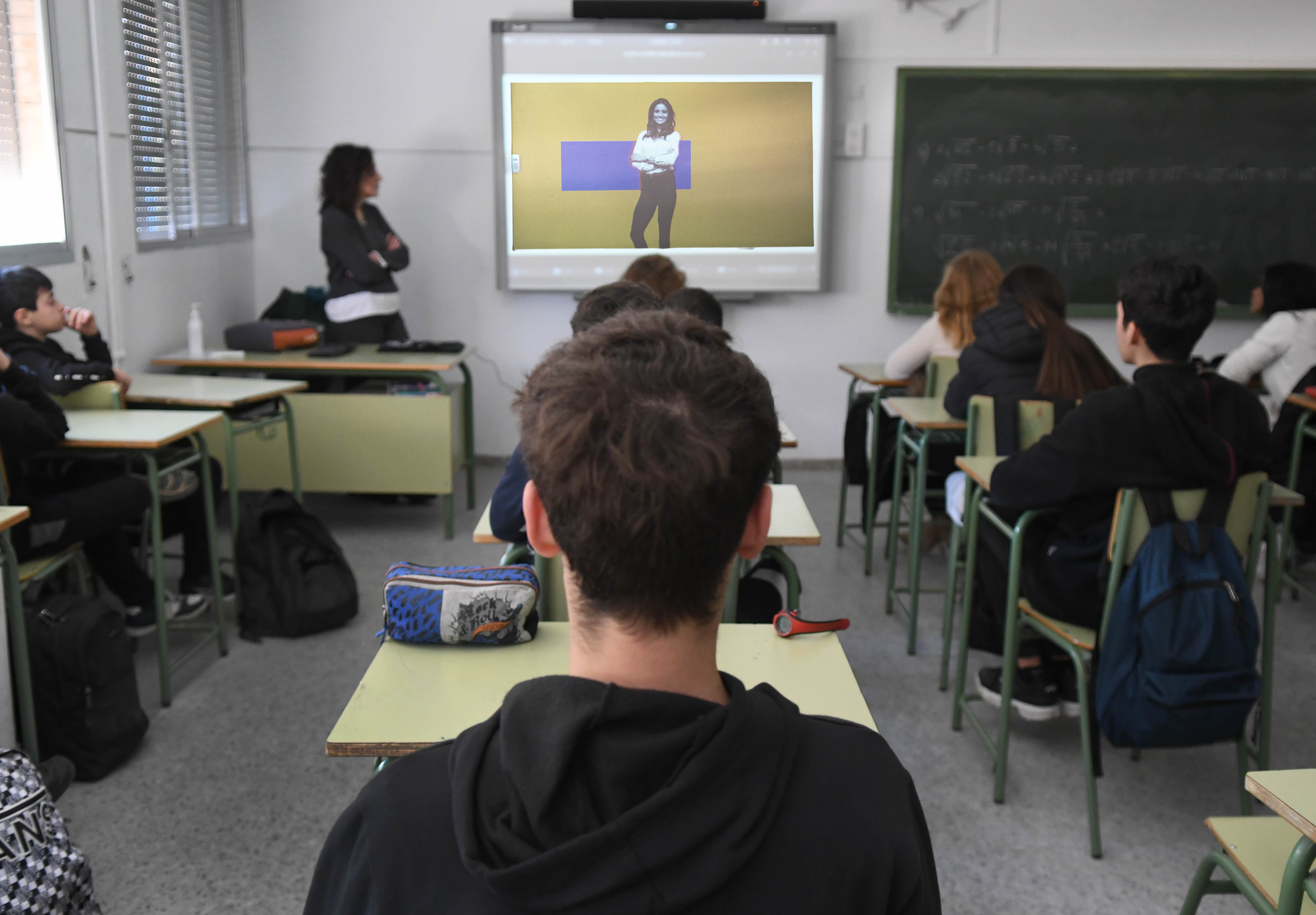 LA PRENSA EN LAS ESCUELAS EMILIO CASTRO  (4)