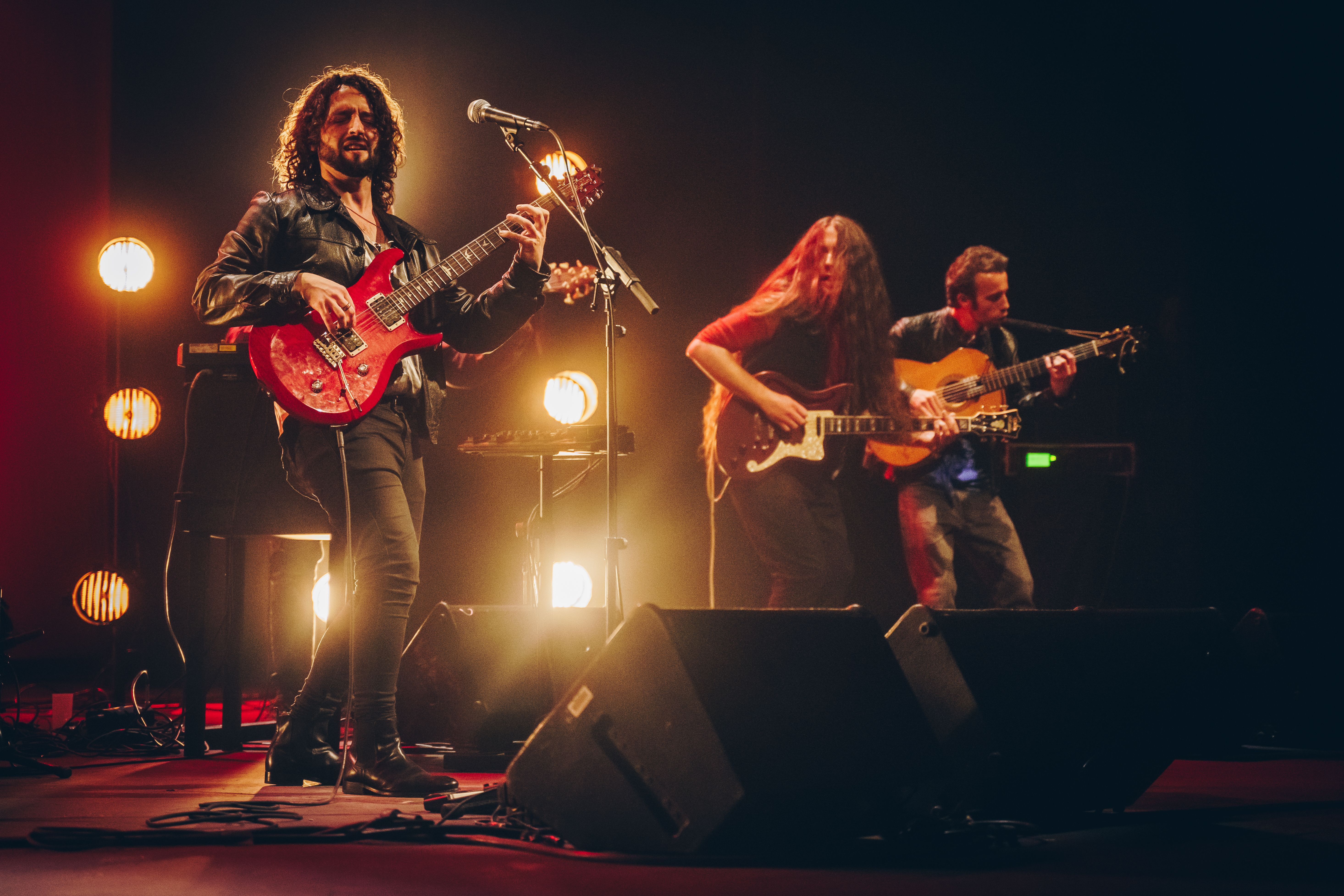 Cristian de Moret durante un concierto en el Teatro Lope de Vega de Sevilla