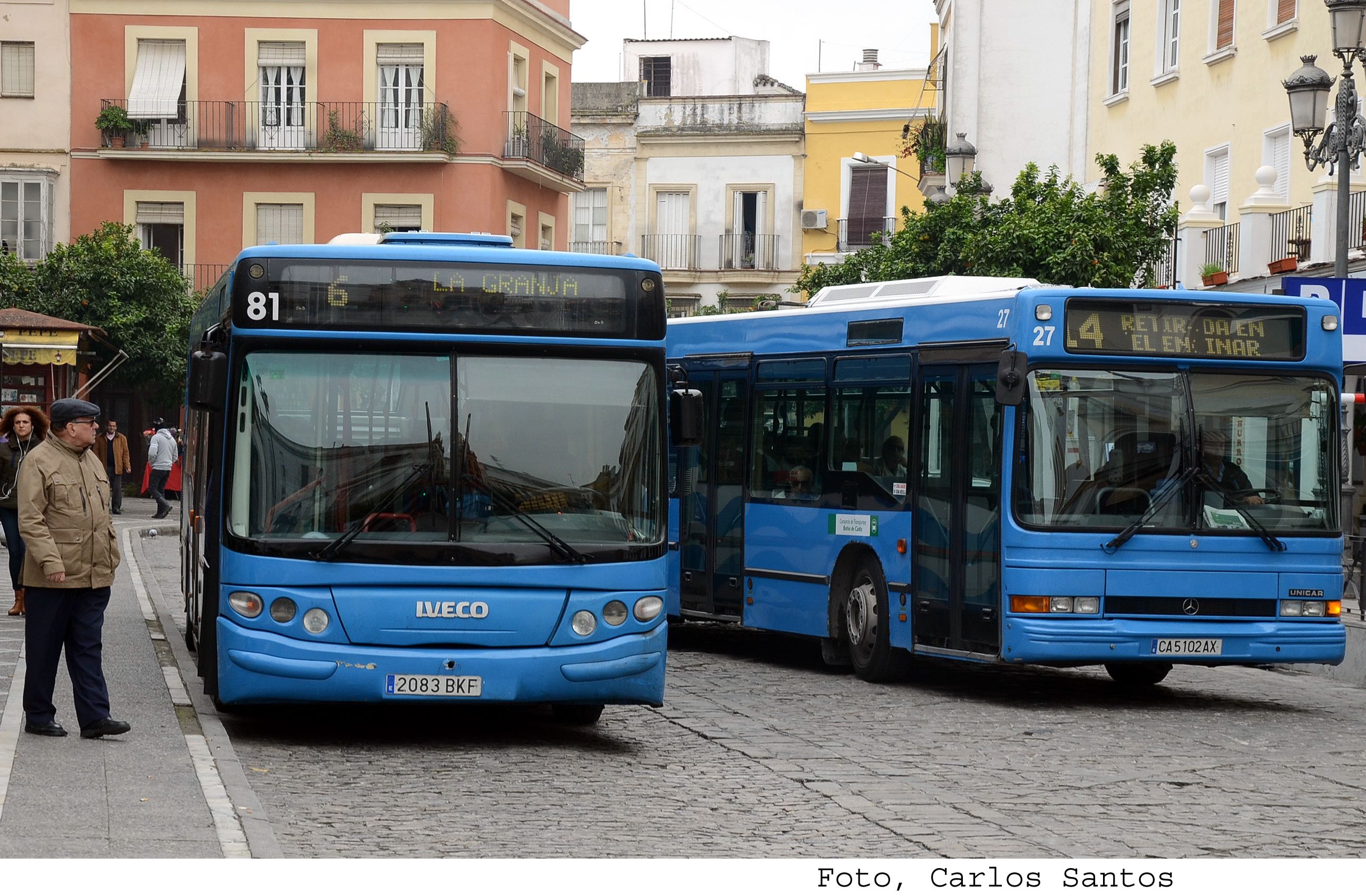 Autobuses urbanos de Jerez, en una imagen de archivo.