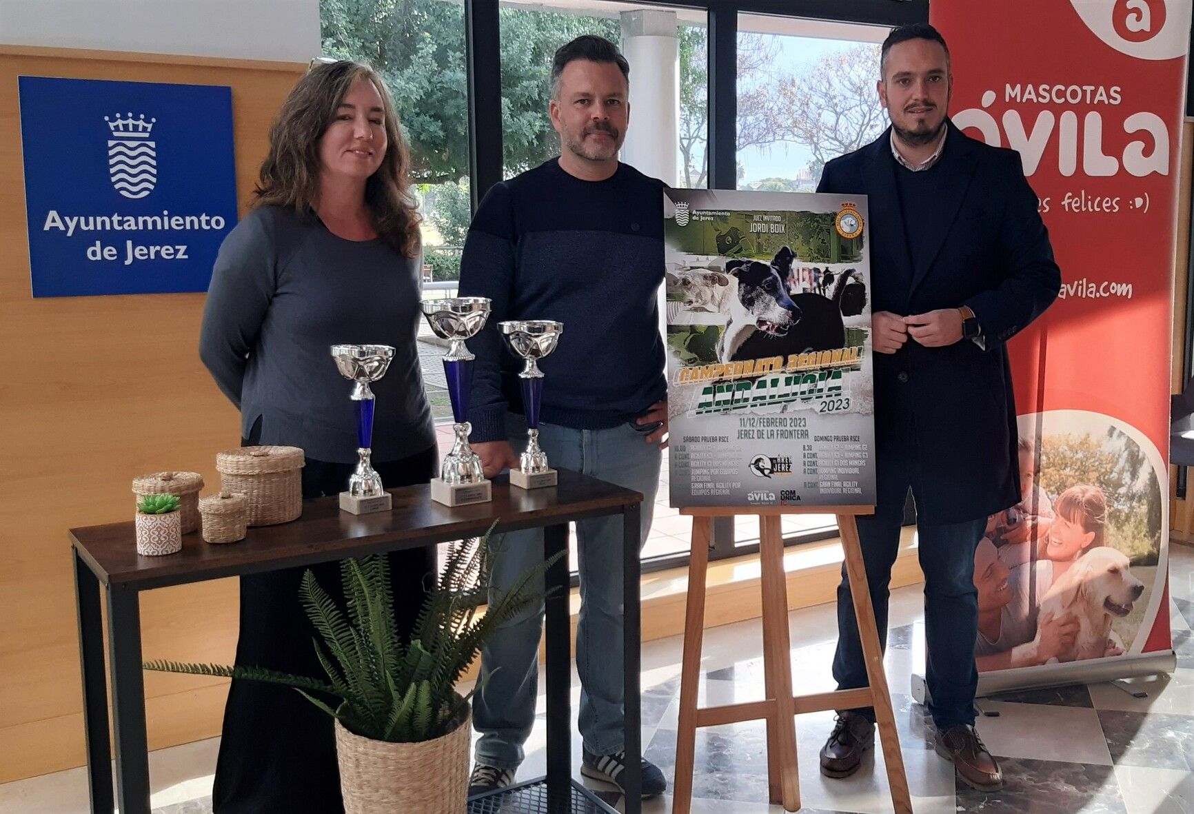 200 perros participan este fin de semana en un campeonato andaluz de 'agility' en Jerez.