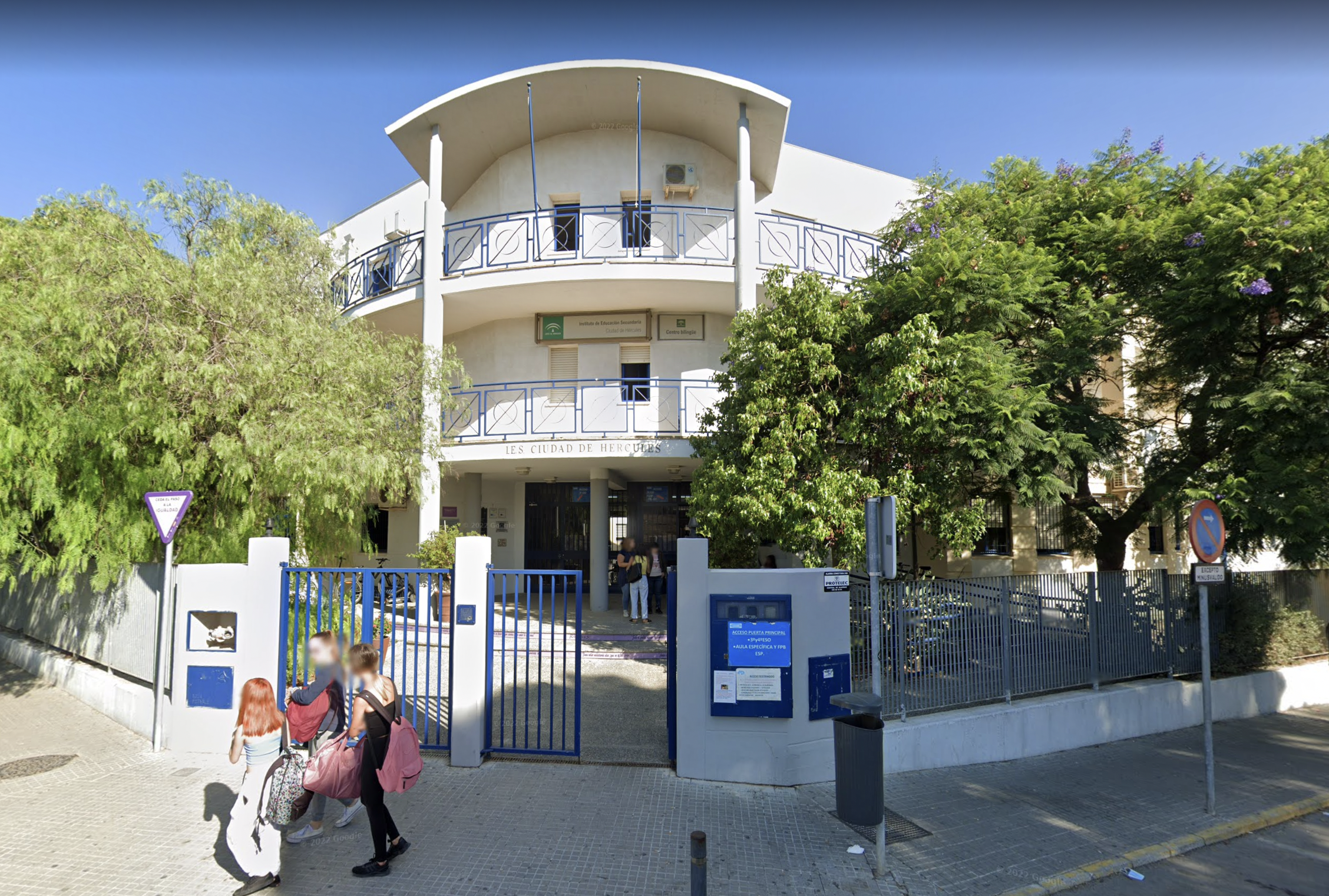 El IES Ciudad de Hércules de Chiclana, donde se han producido los disparos.