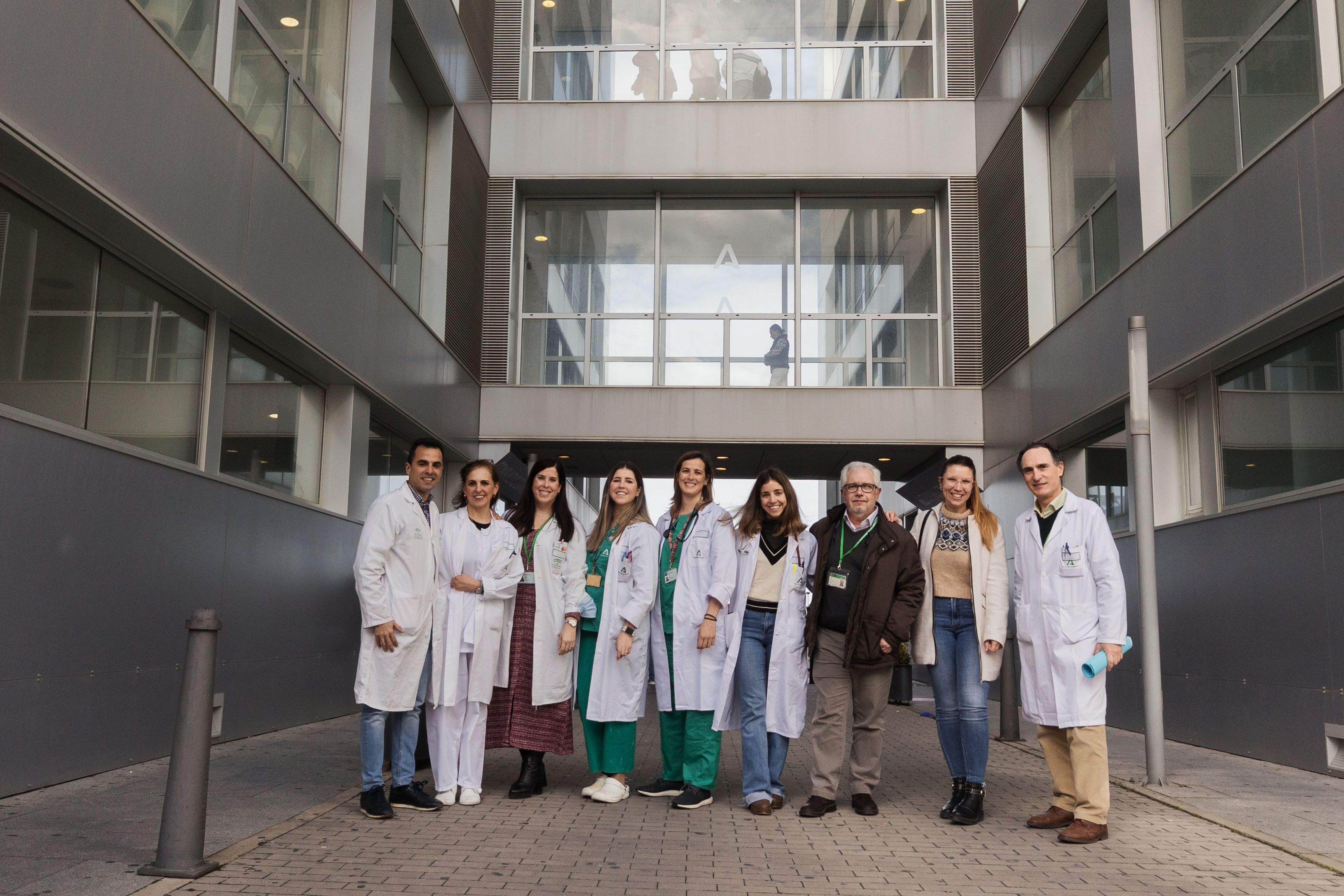 Tutores y residentes de distintas especialidades en el Hospital Universitario de Jerez. 