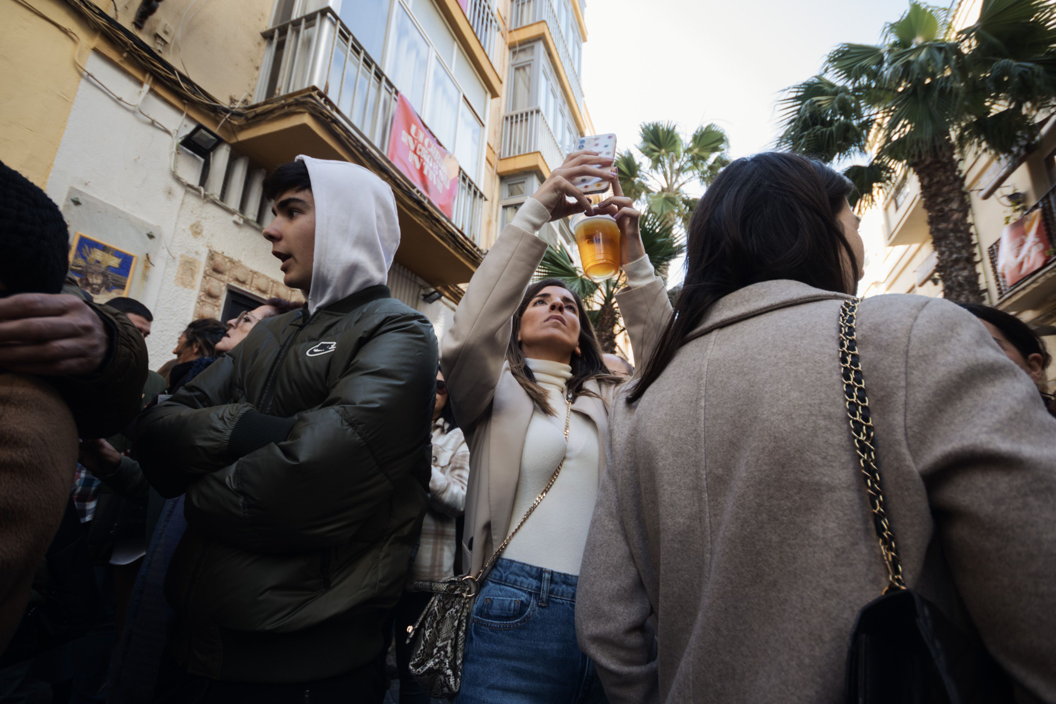 Erizada y ostionada en Cádiz Erizada y ostionada en Cádiz