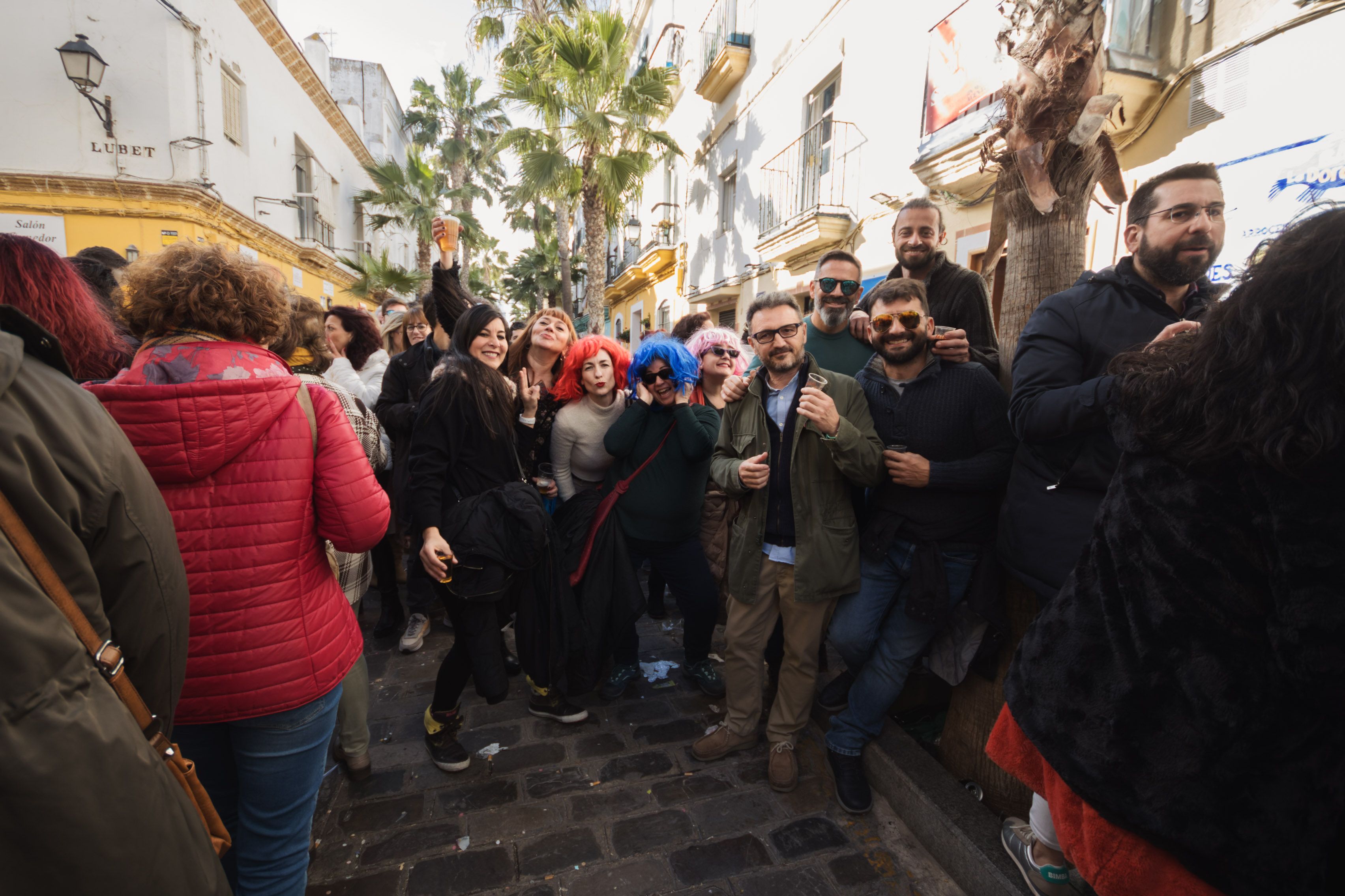 Erizada y ostionada en Cádiz Erizada y ostionada en Cádiz