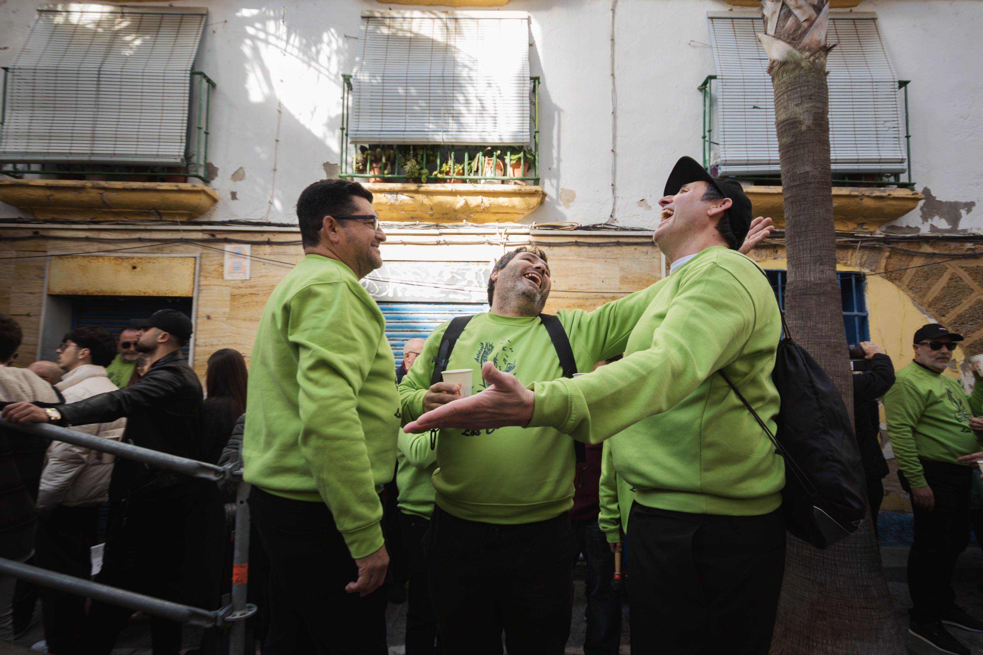 Erizada y ostionada en Cádiz Erizada y ostionada en Cádiz