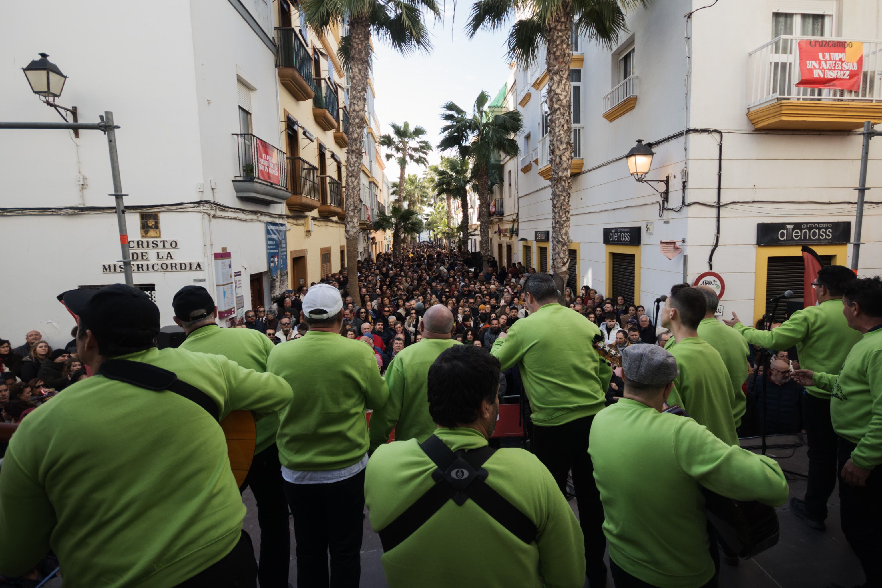 Imagen de la calle Virgen de La Palma, desde el tablao, durante la Erizada de 2022. Imagen de la calle Virgen de La Palma, desde el tablao, durante la Erizada de 2022.