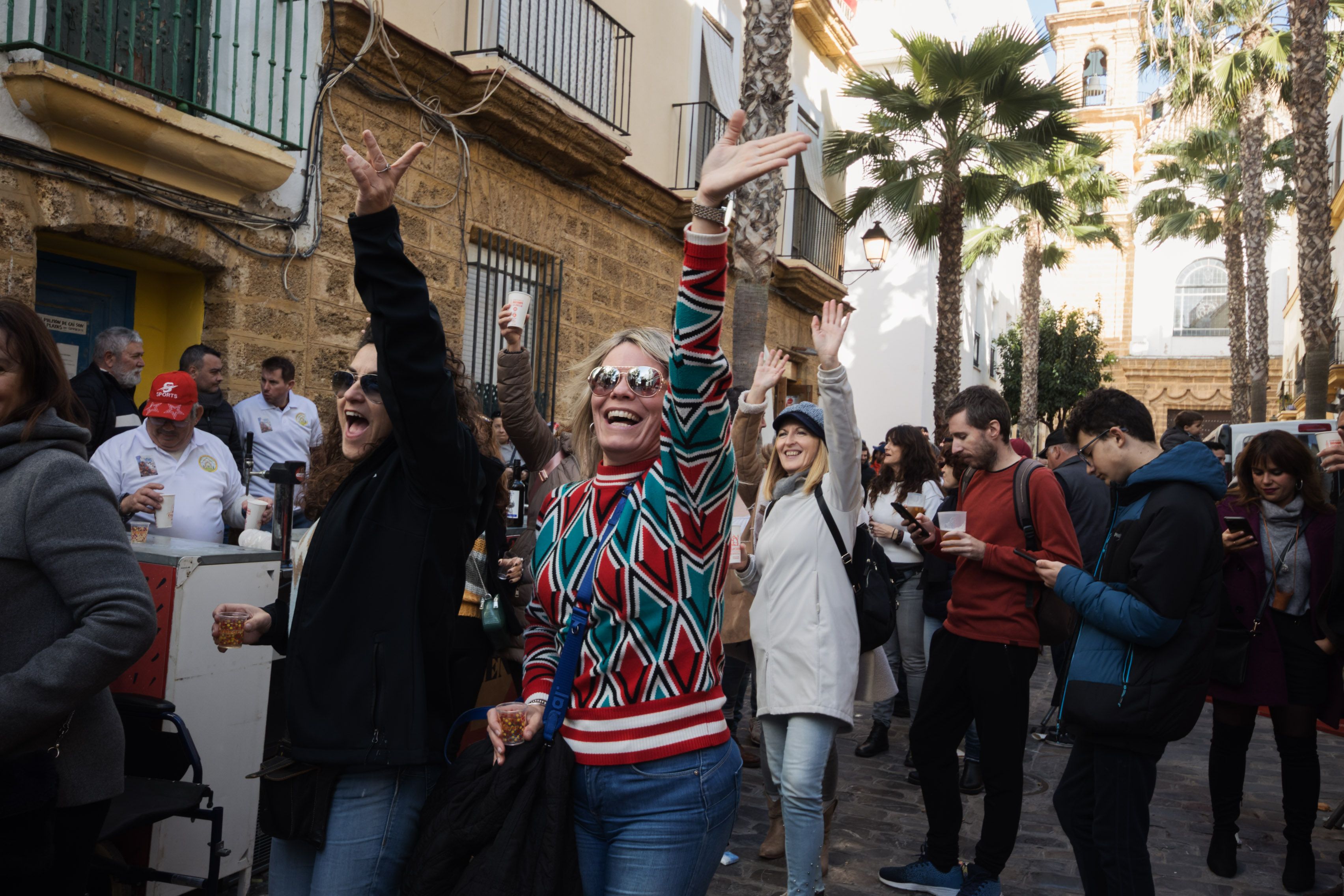 Erizada y ostionada en Cádiz Erizada y ostionada en Cádiz