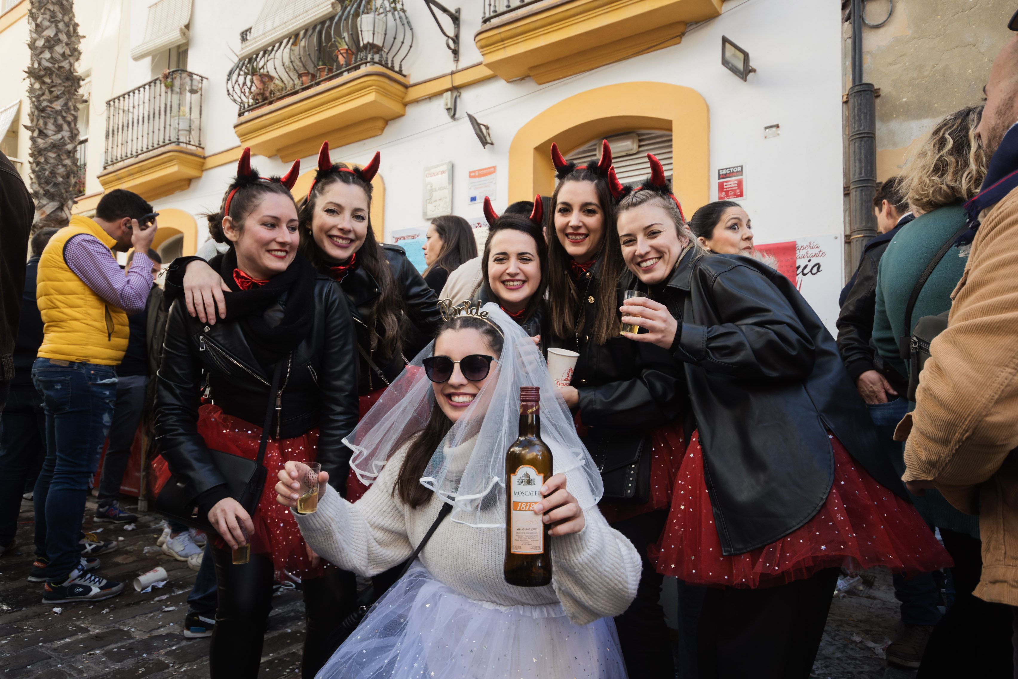 Erizada y ostionada en Cádiz Erizada y ostionada en Cádiz