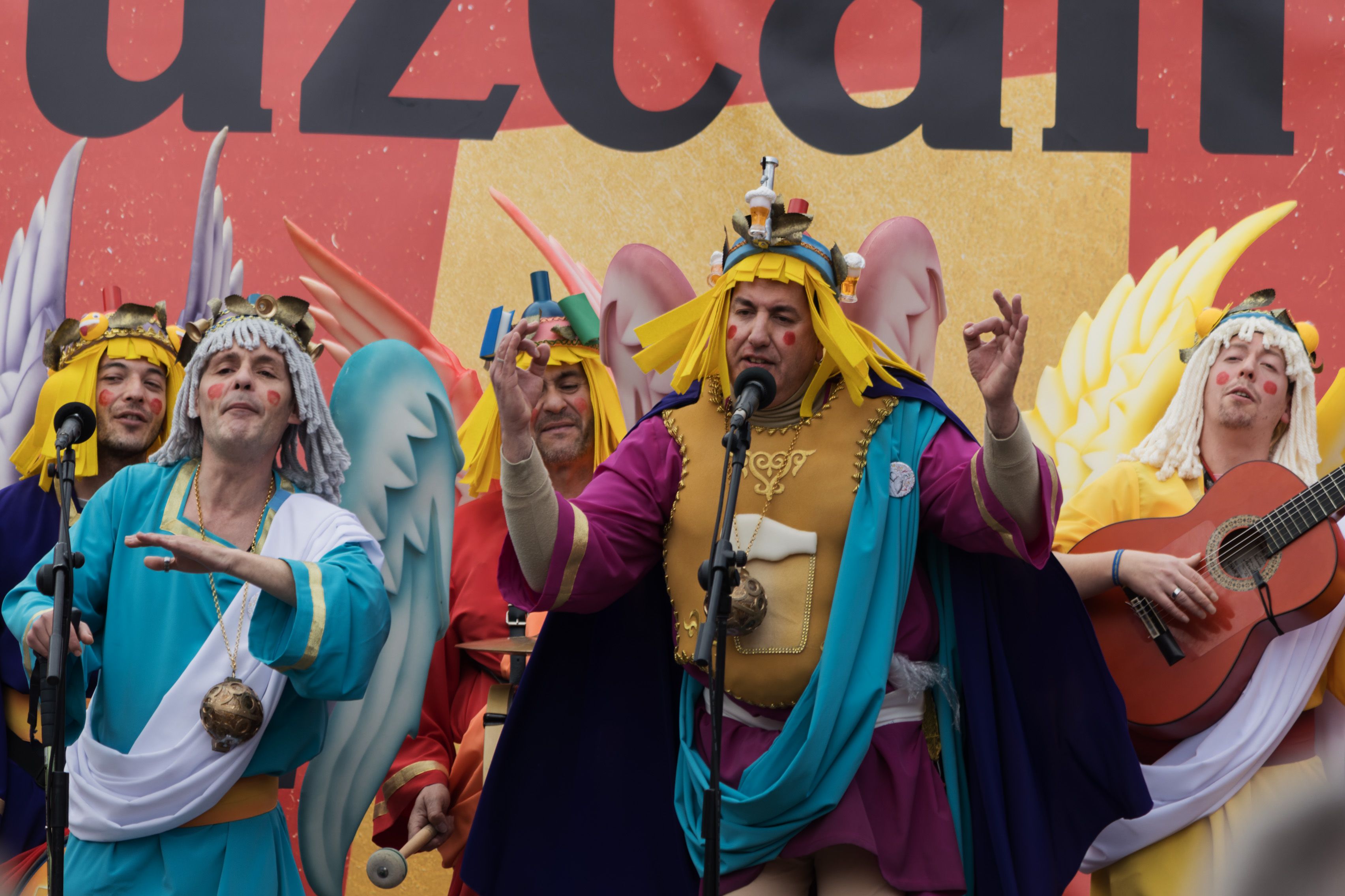 Erizada y ostionada en Cádiz Erizada y ostionada en Cádiz