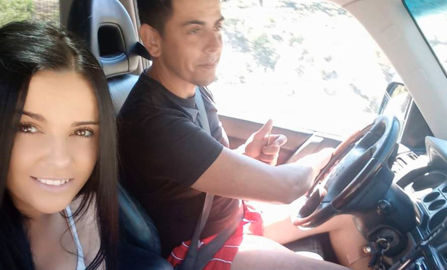 Dana Leonte junto a su pareja, en una imagen de Canal Sur.