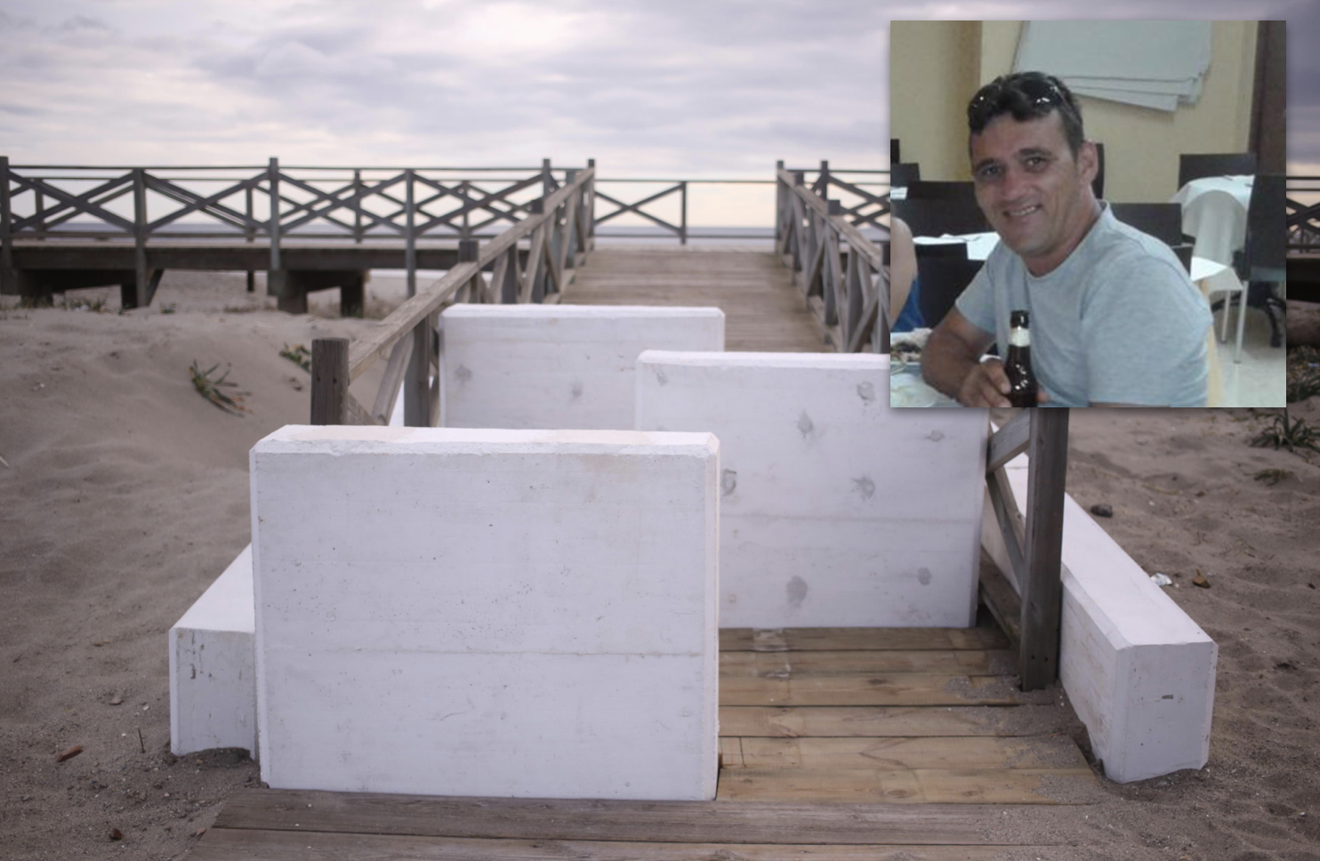 Una foto de su Facebook del fallecido en aguas de Gibraltar, y barreras de hormigón para evitar que circulen motos en La Línea cargadas de tabaco procedentes de la playa. FOTO: J. C. TORO