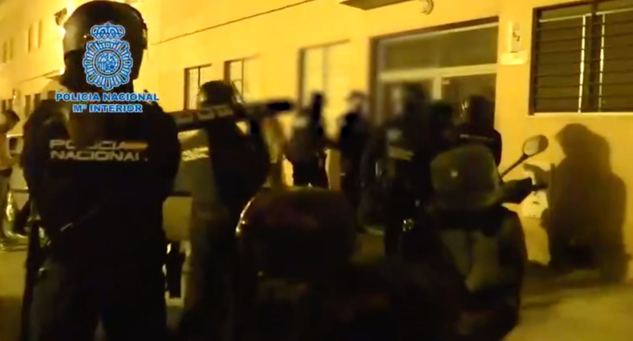 Operación policial que se ha saldado con la detención del menor y los otros 24 ciberdelincuentes. 