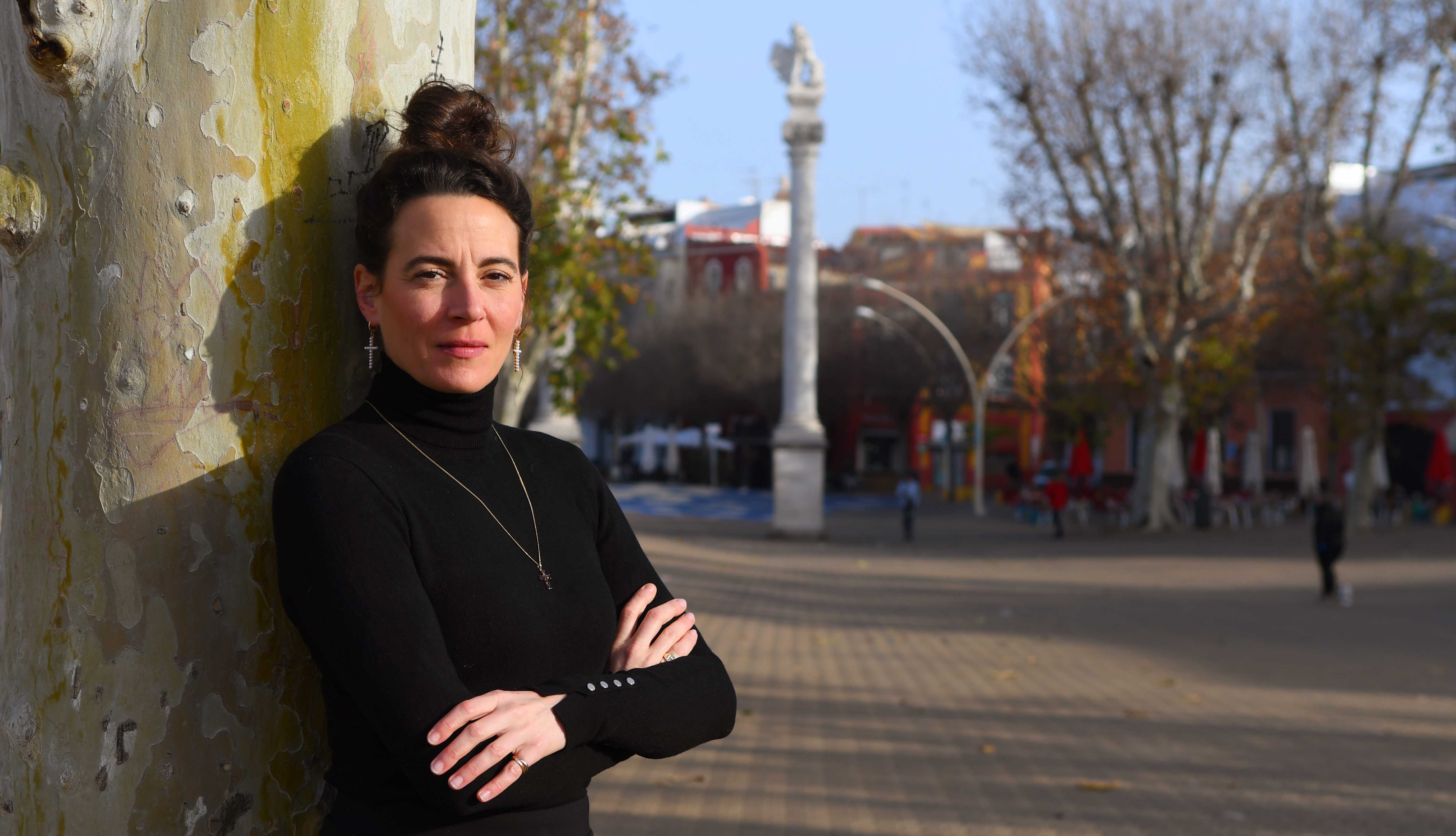 Lucía La Piñona en la Alameda de Hércules en Sevilla.