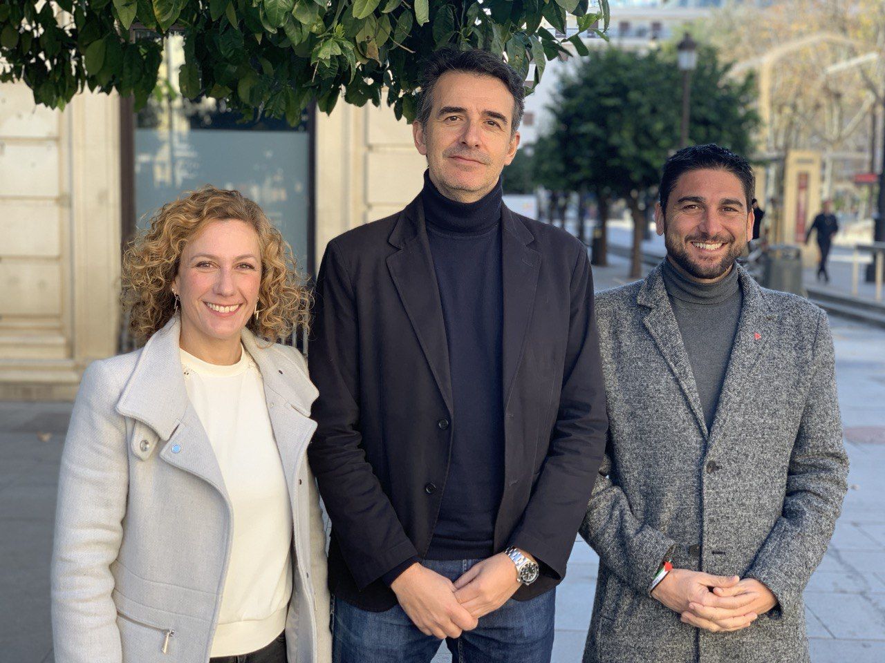 Susana Hornillo (Podemos), Fernando Pavón (Más País) e Ismael Sánchez (IU) anunciando la coalición.