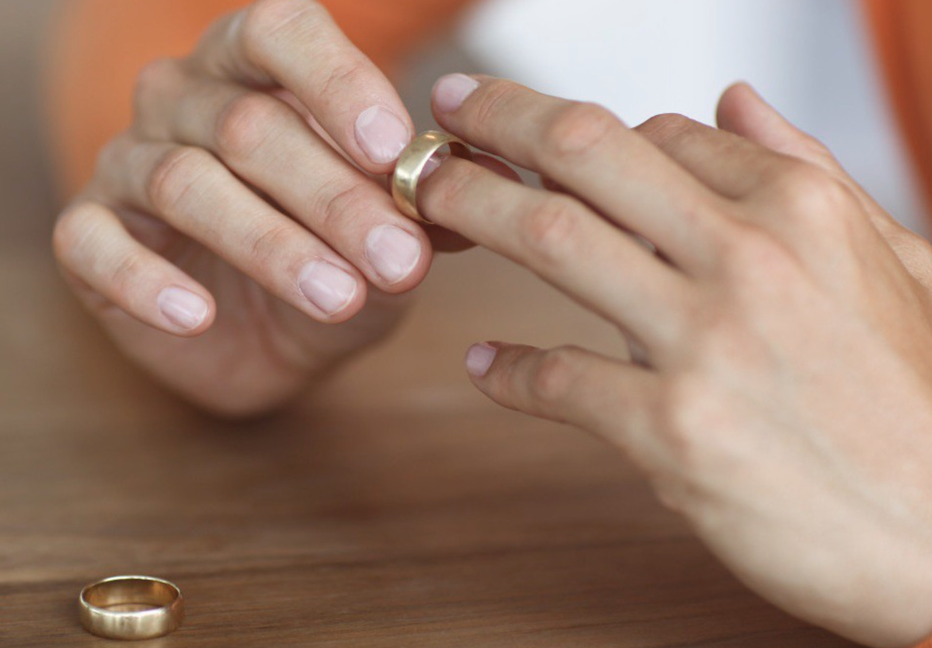 En el 50 por ciento de los divorcios en Andalucía había hijos menores de edad.