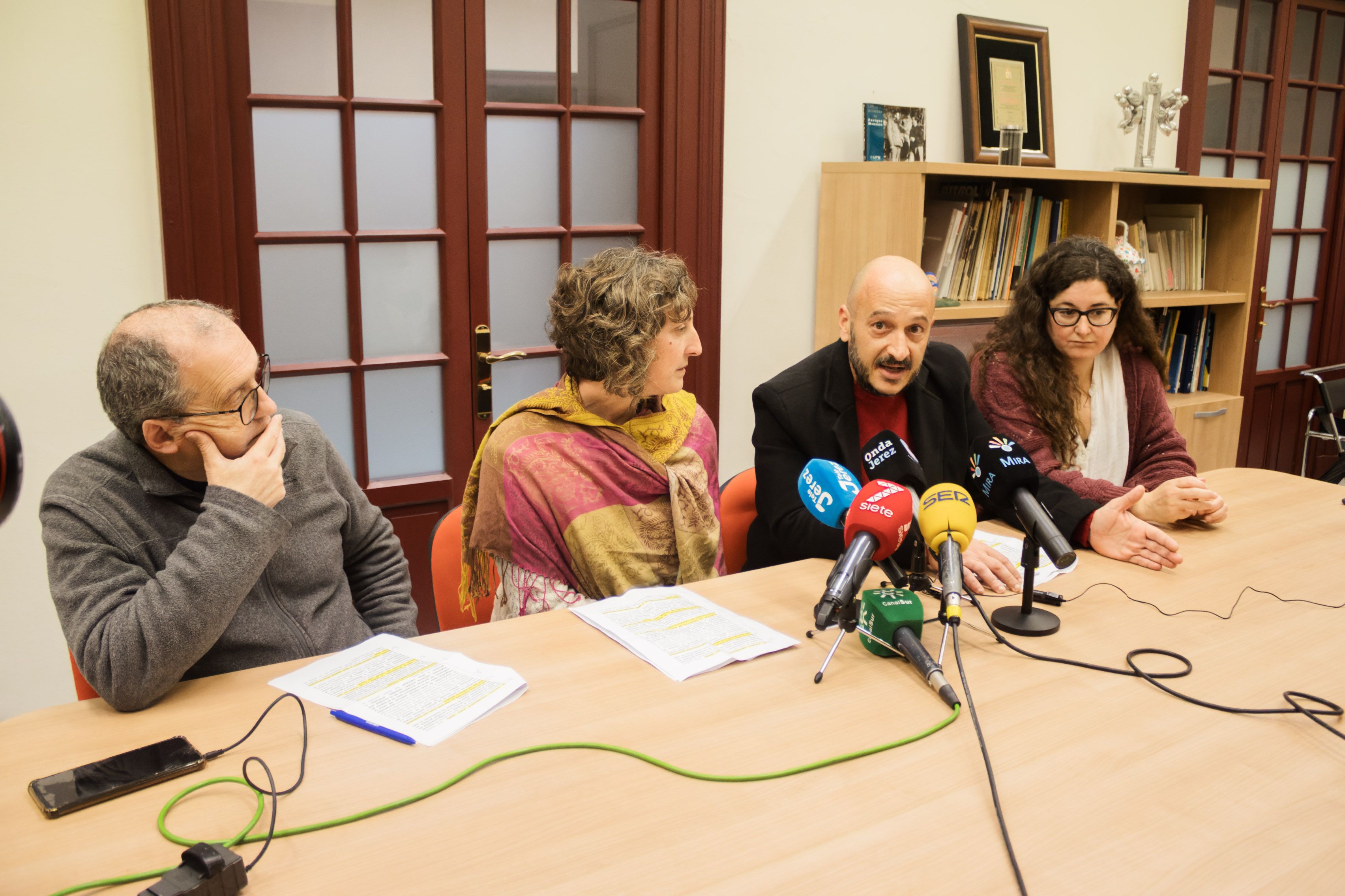 RUEDA DE PRENSA IZQUIERDA UNIDAS Y GANEMOS 3