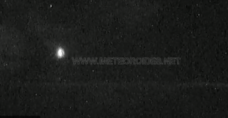 Una luminosa bola de fuego asteroidal cruza Andalucía a 80.000 kilómetros/hora.