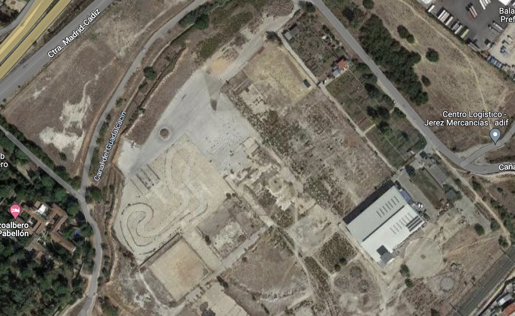 Bombazo industrial: The Macallan y Grupo Estévez invertirán 60 millones en una macroplanta en Jerez. En la imagen de Google Maps, suelos donde se levantará el complejo.