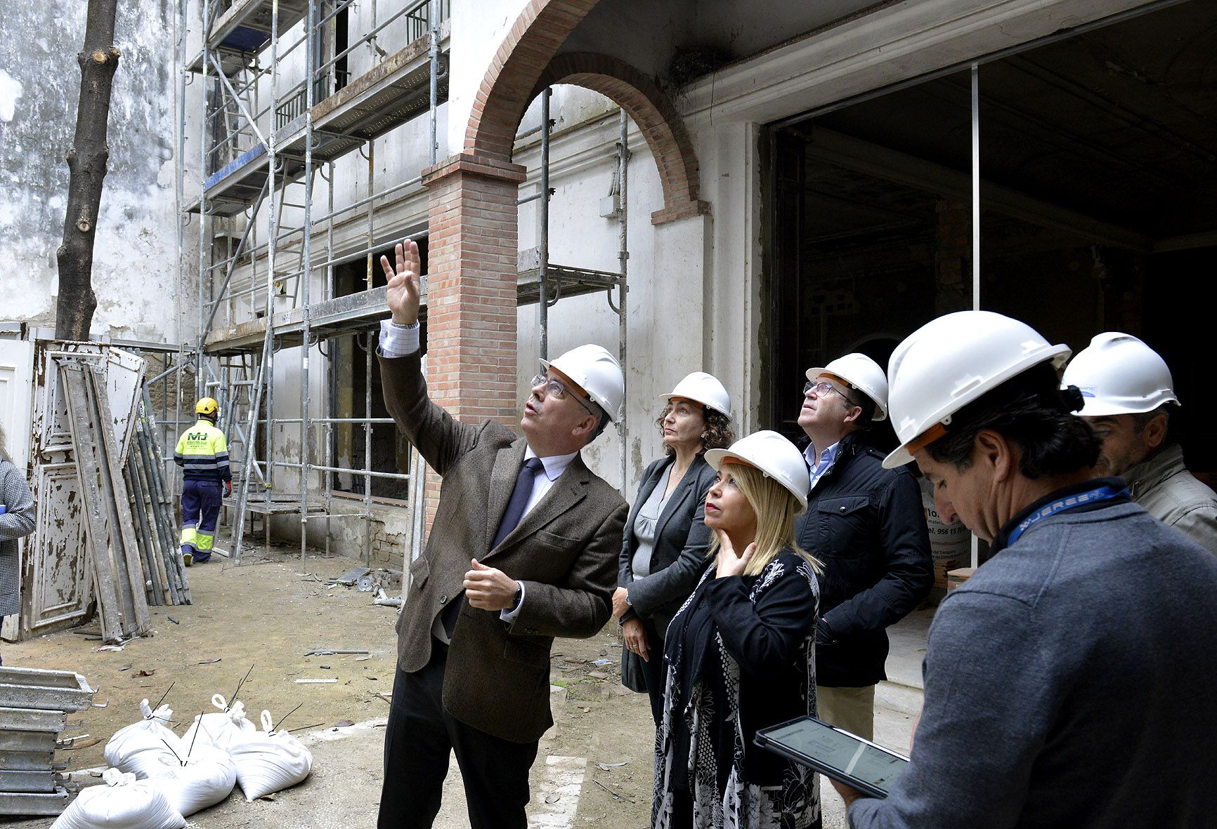 Alcaldesa   Obras Palacio Cámara de Comercio Coworking