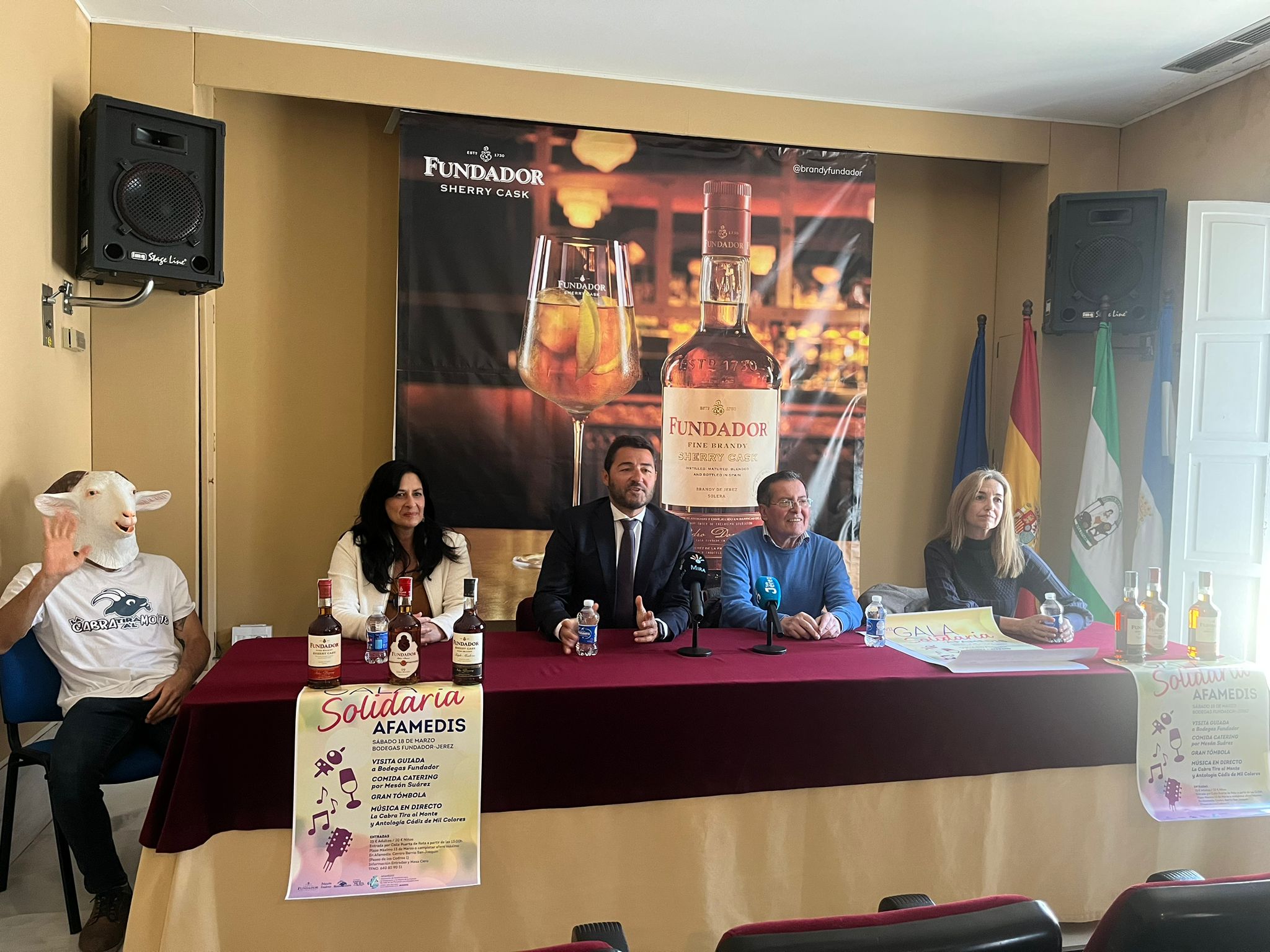 Presentación de la Gala Benéfica del día 18. 