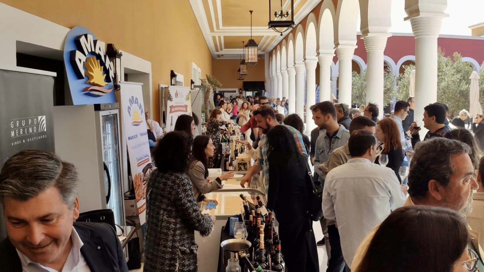 Encuentro de profesionales del sector. 