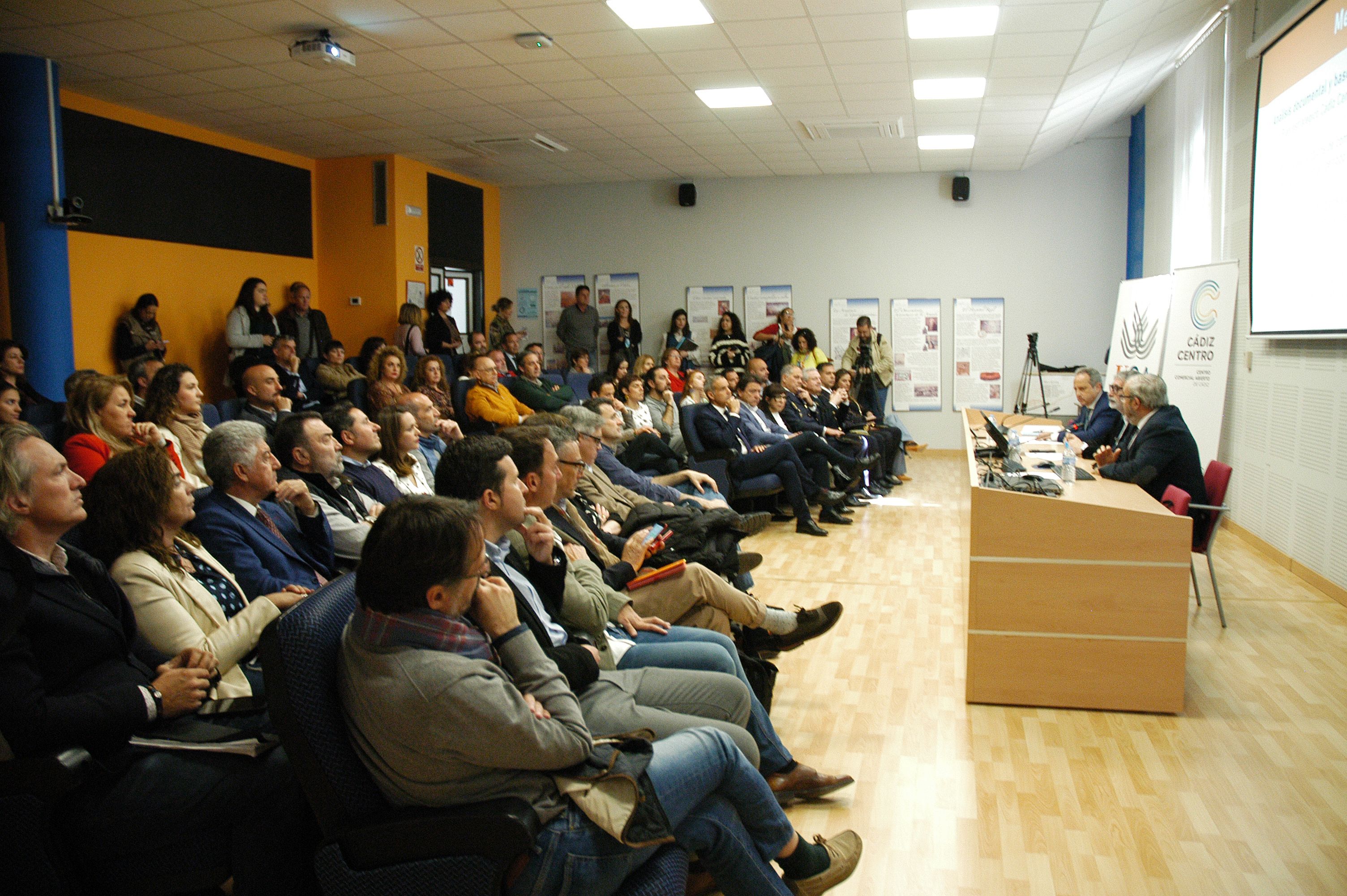 Un instante de la presentación del Plan Estratégico en la universidad.