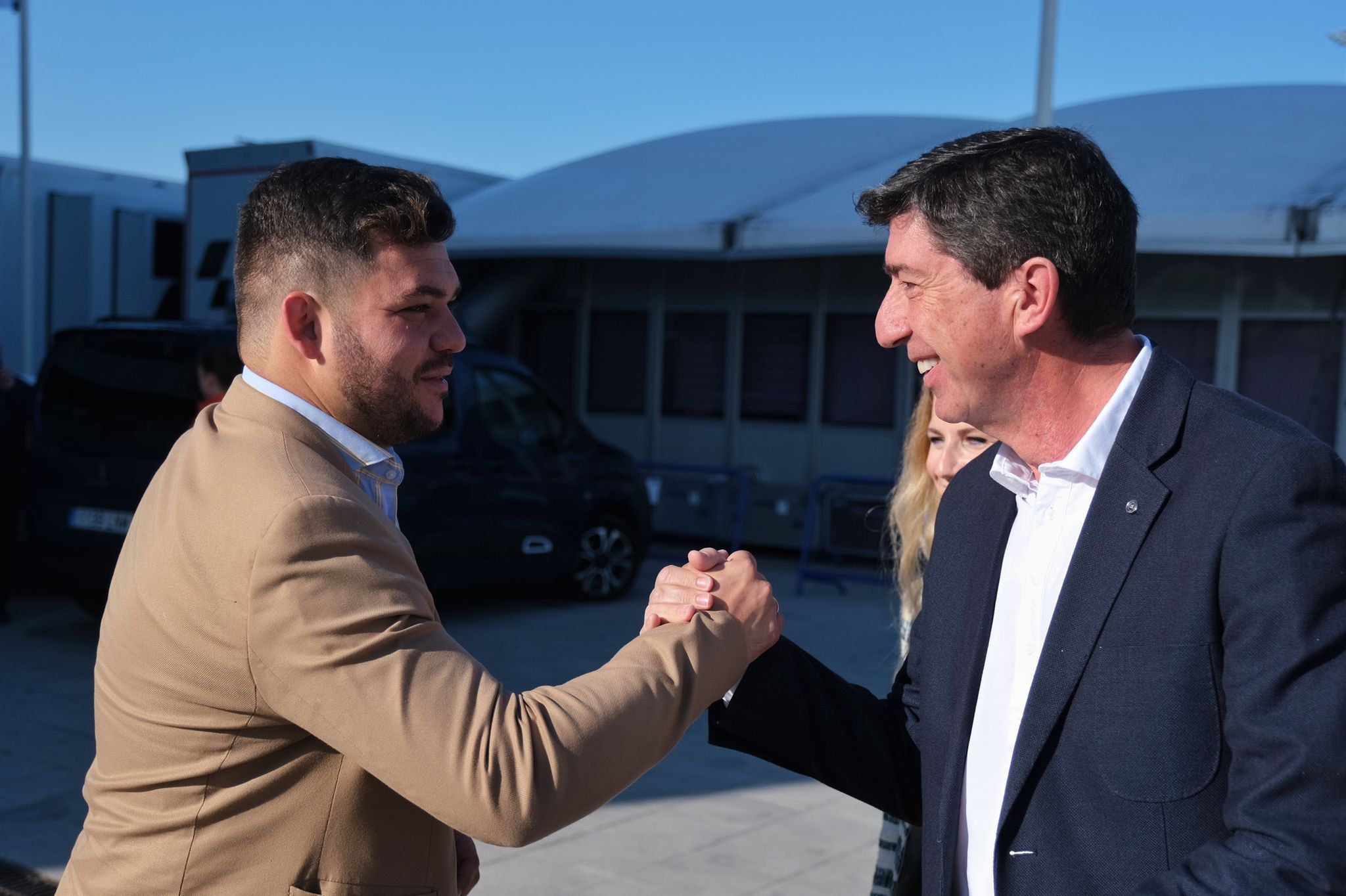 Juan Marín apoyando a la candidatura de Miguel Rodríguez.