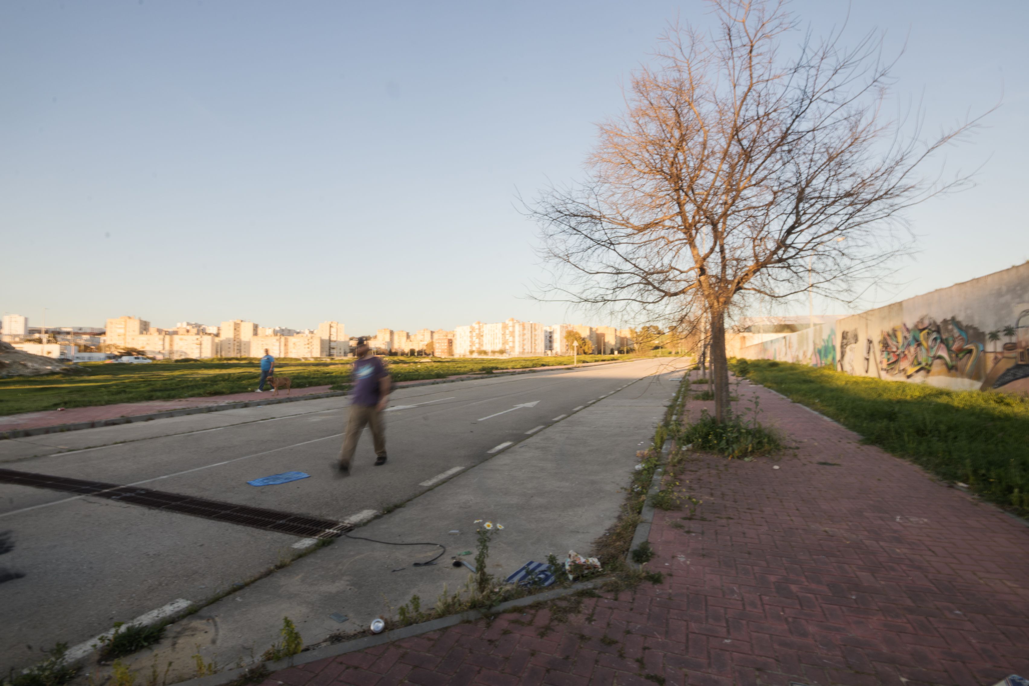 Zona donde se instalará la pasarela del nuevo complejo industrial de Torrent en Jerez.