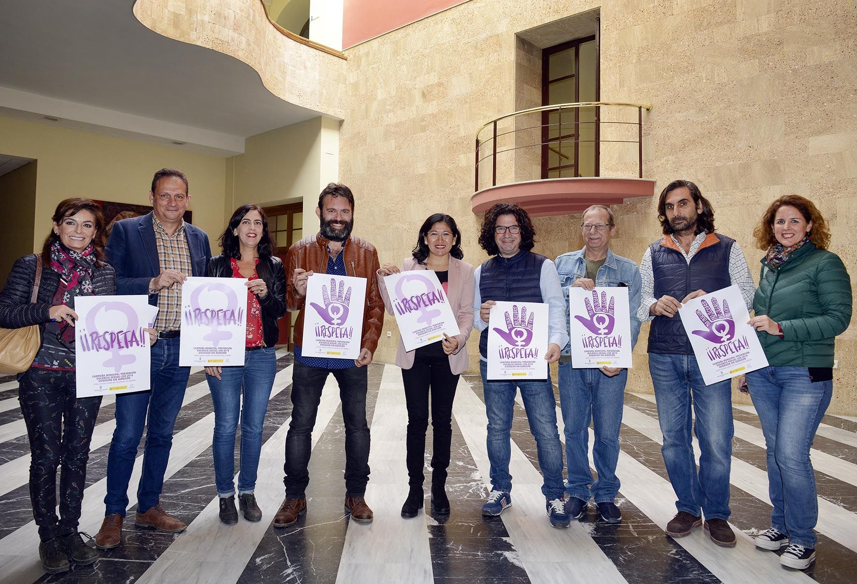 Foto tras la presentación.