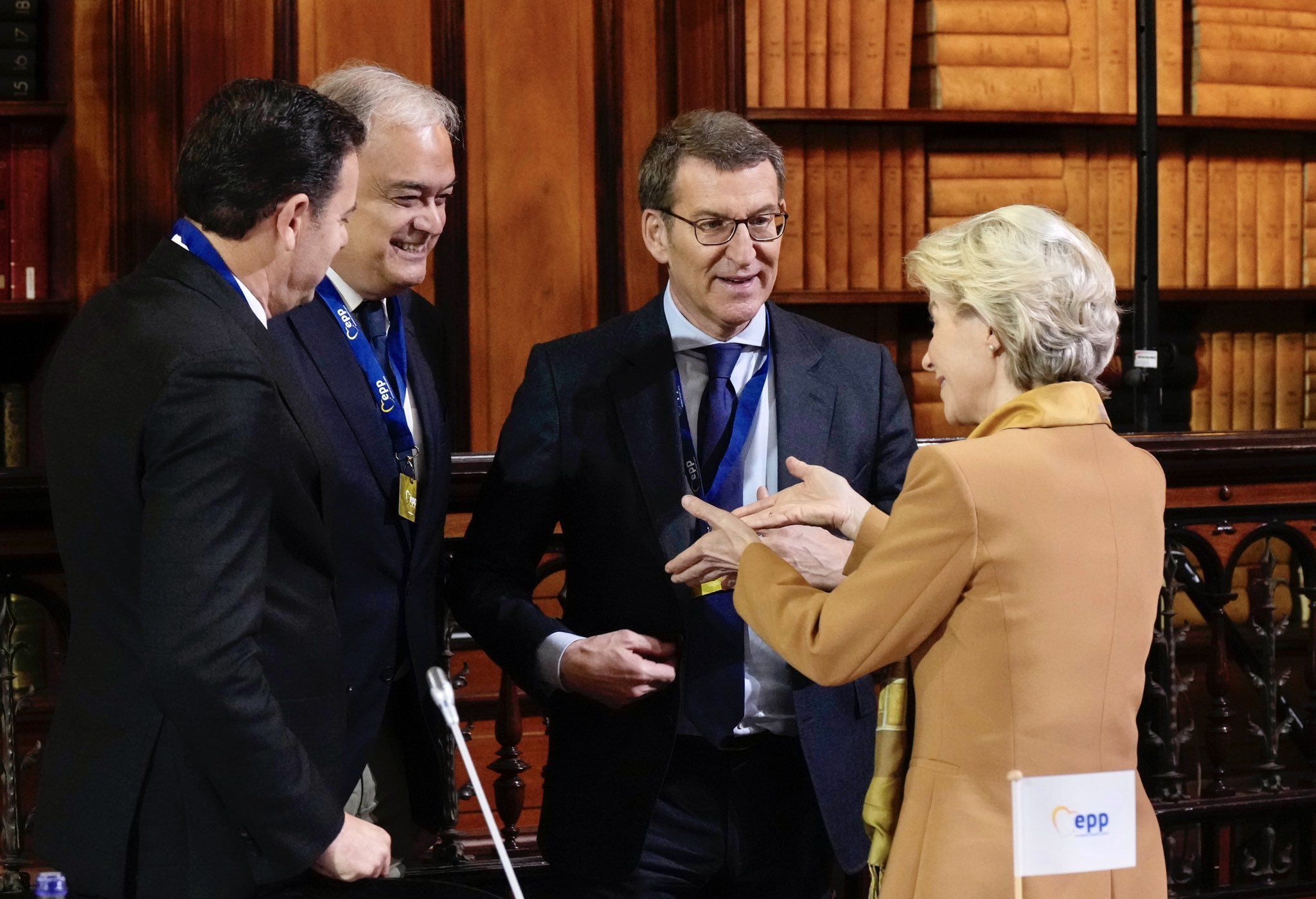 Feijóo, líder del PP, en Francia.