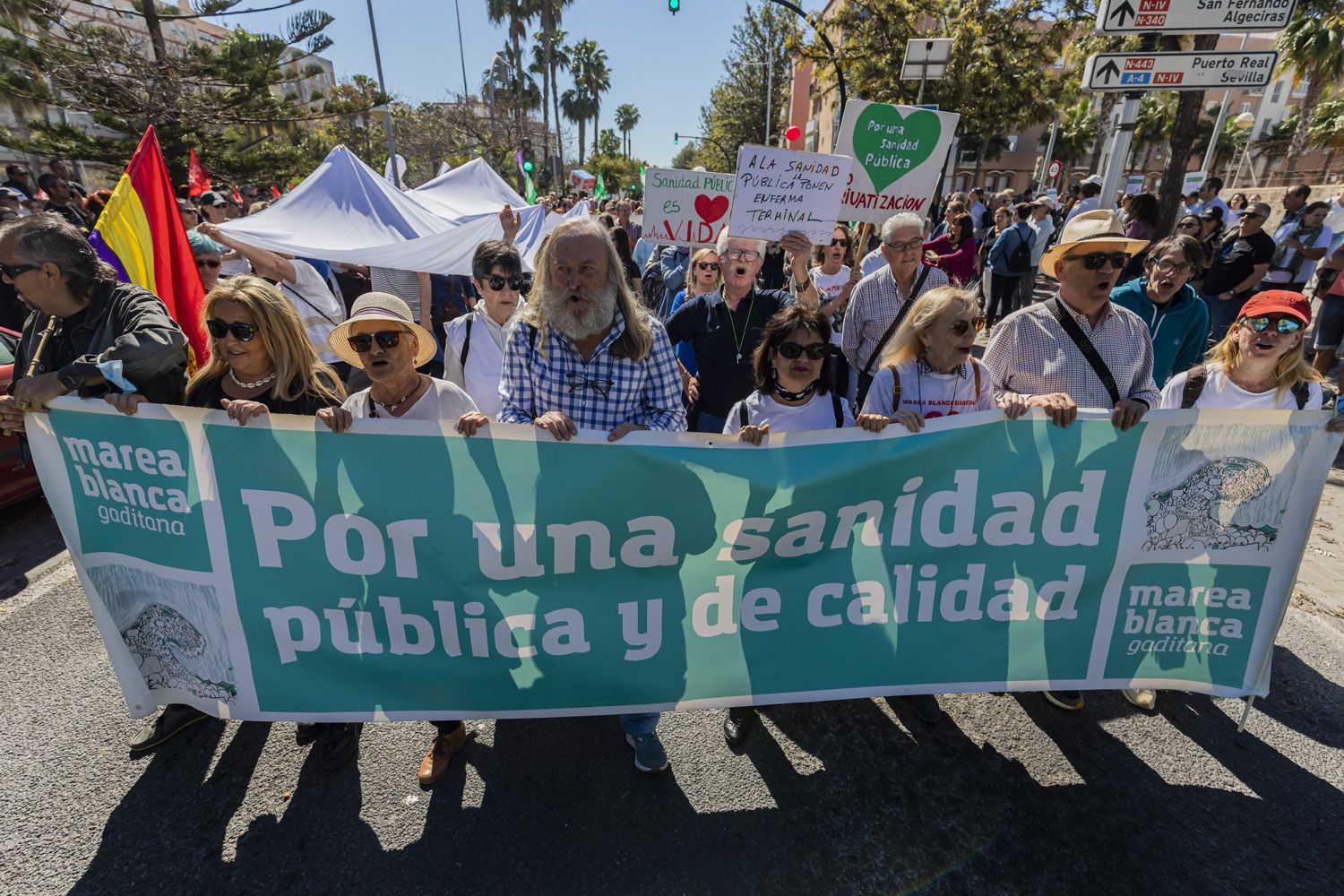 Imagen de la manifestación en defensa de la Sanidad Pública en Cádiz.