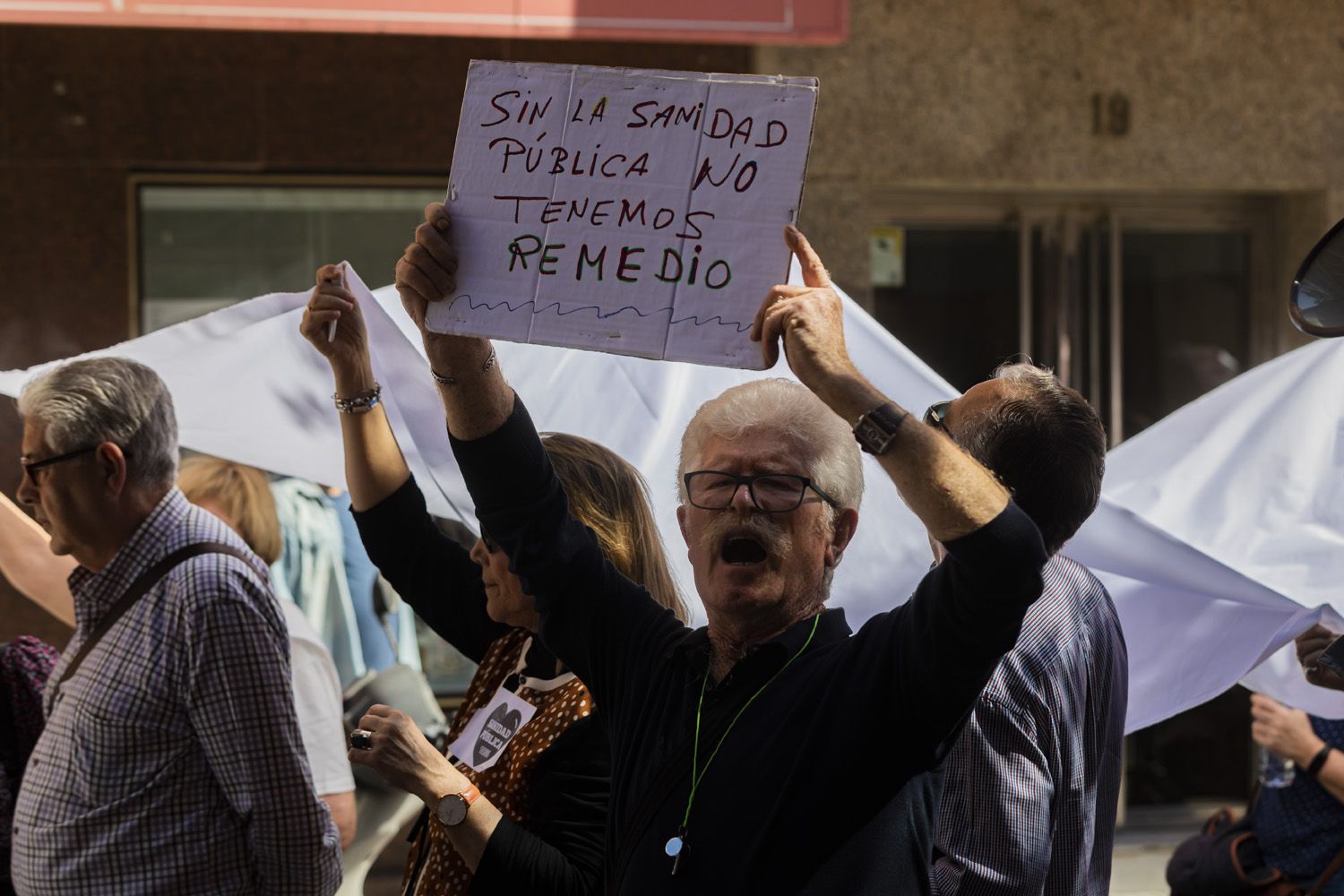 Manifestación en defensa la Sanidad pública en Cádiz y contra el SAS, en una imagen de archivo.