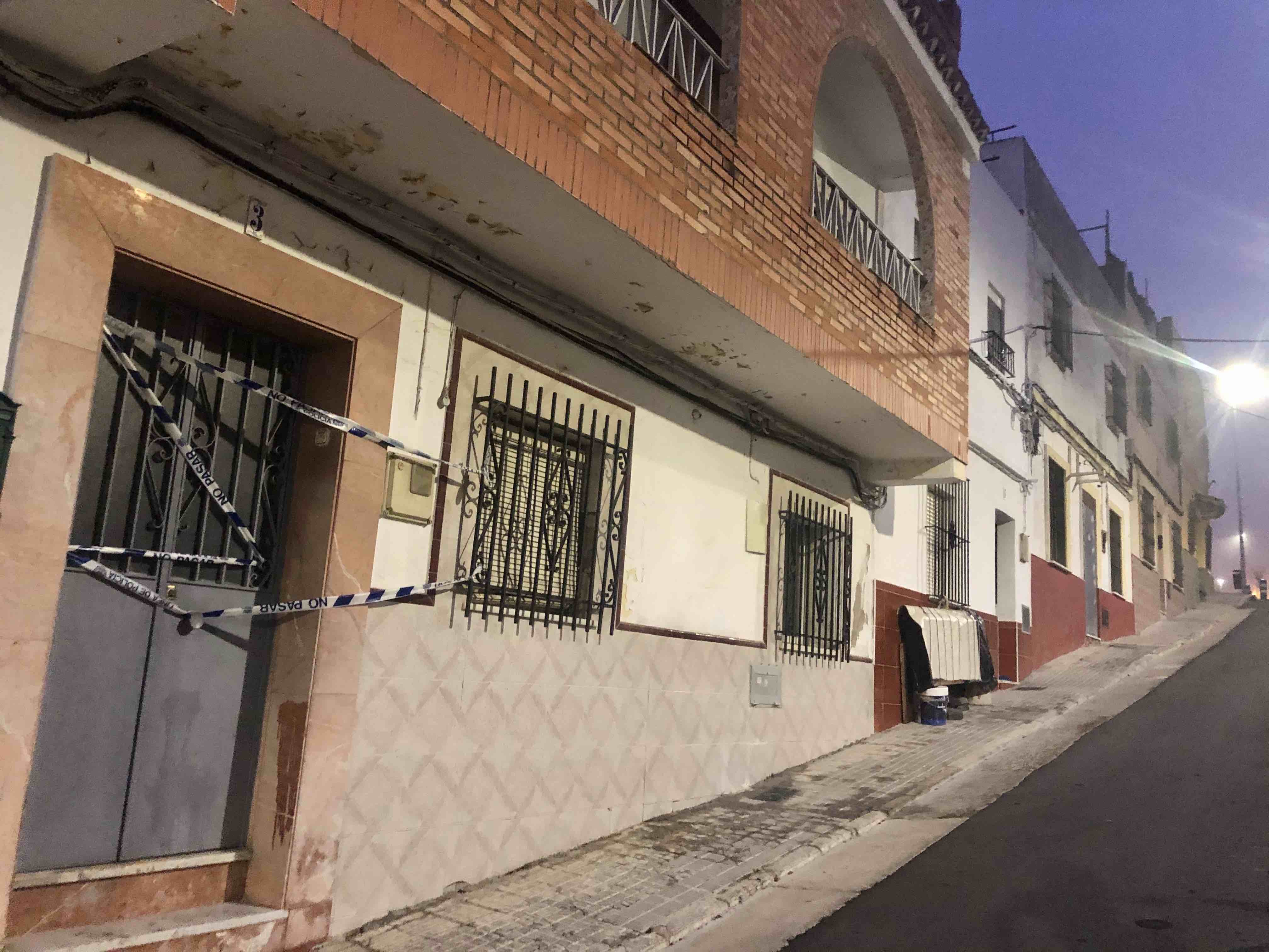 Vivienda en la que fue hallado el cadáver.