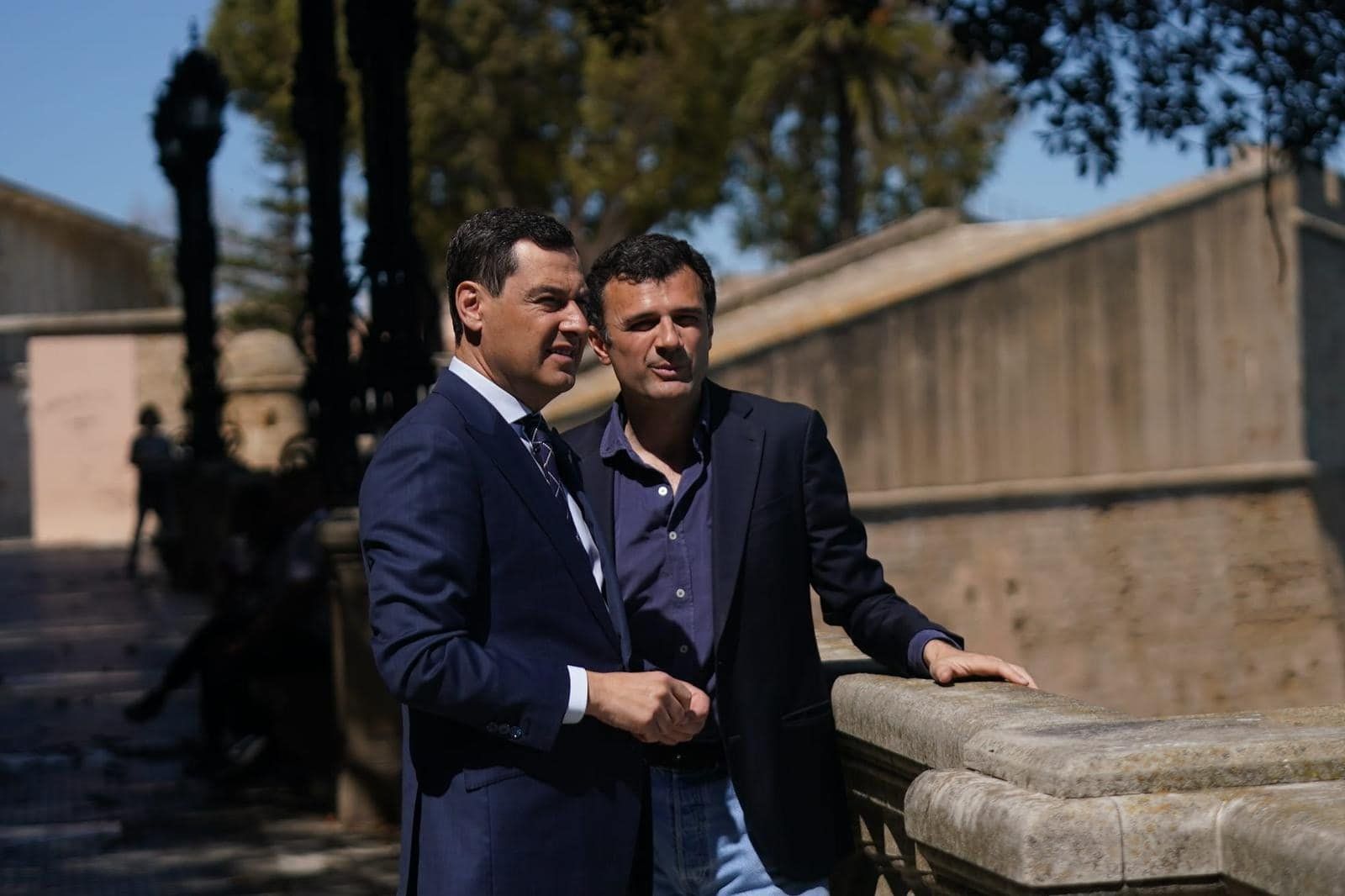 Bruno García, candidato del PP a la Alcaldía de Cádiz, junto a Moreno Bonilla.