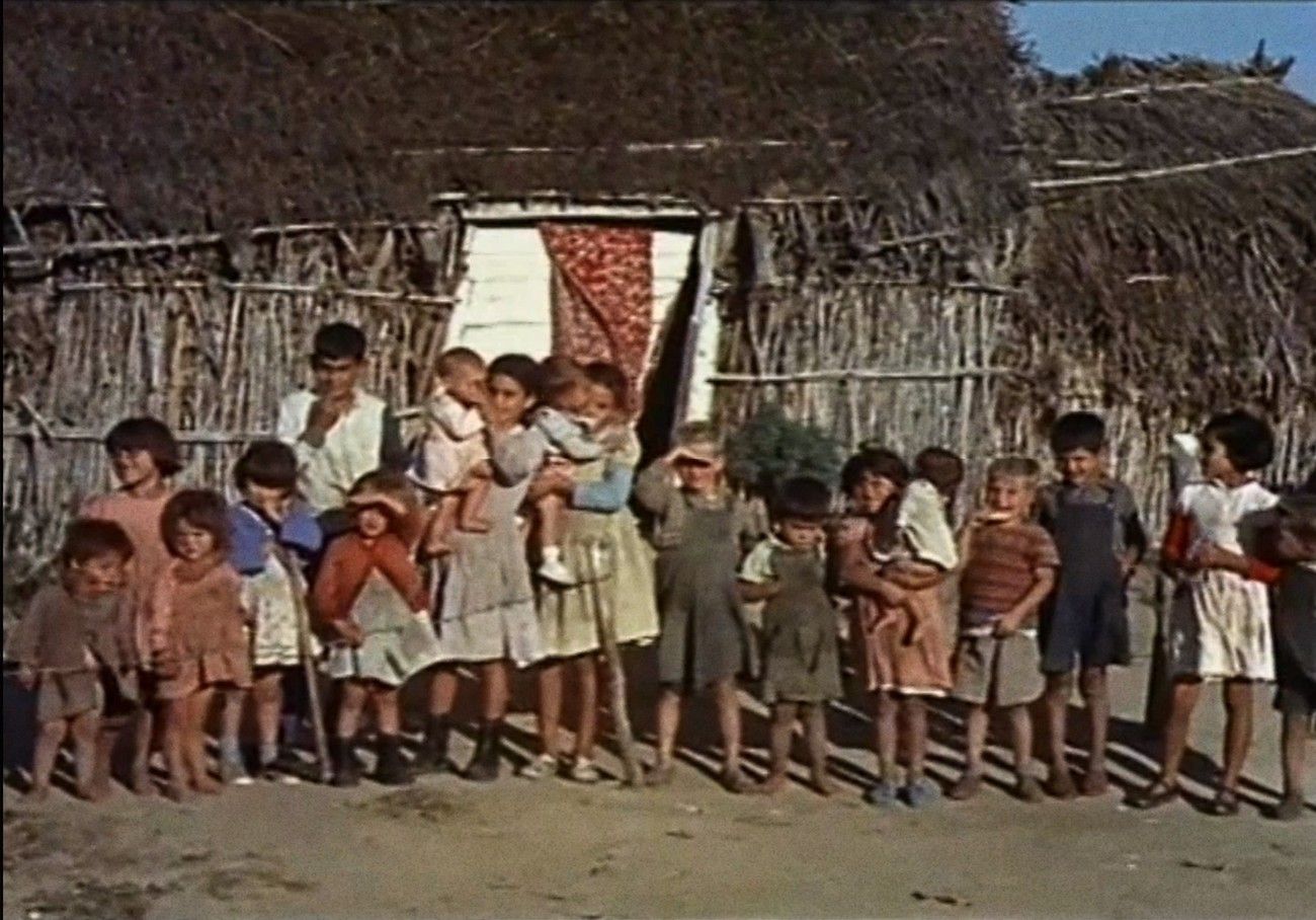 Una escena de la película 'Realidades Colonizadoras en la zona regable del Guadalcacín'.