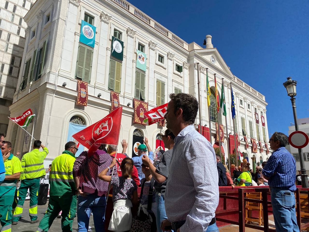Protesta de los trabajadores del servicio de limpieza. 