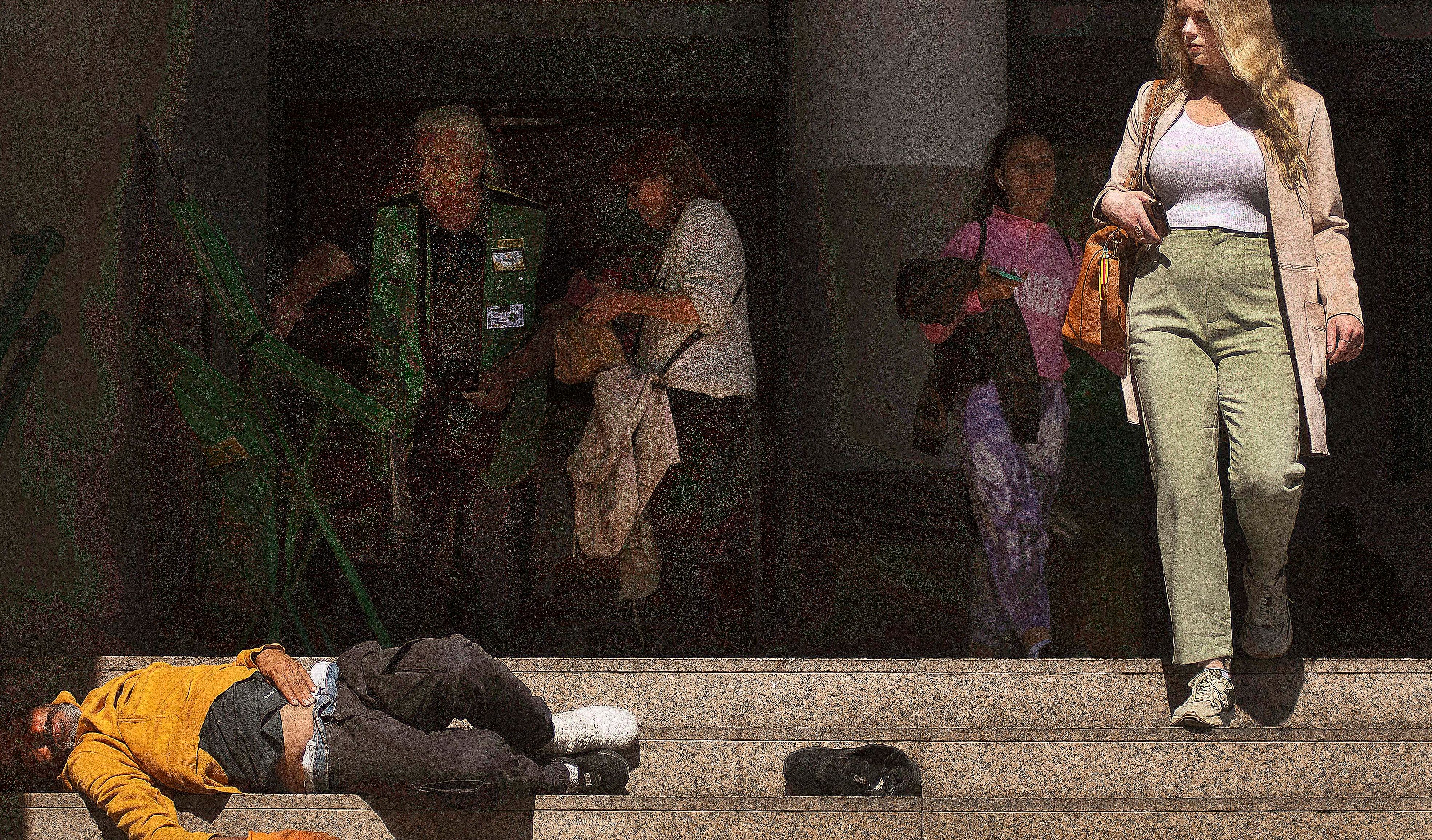 La escalera. EMILIO CASTRO