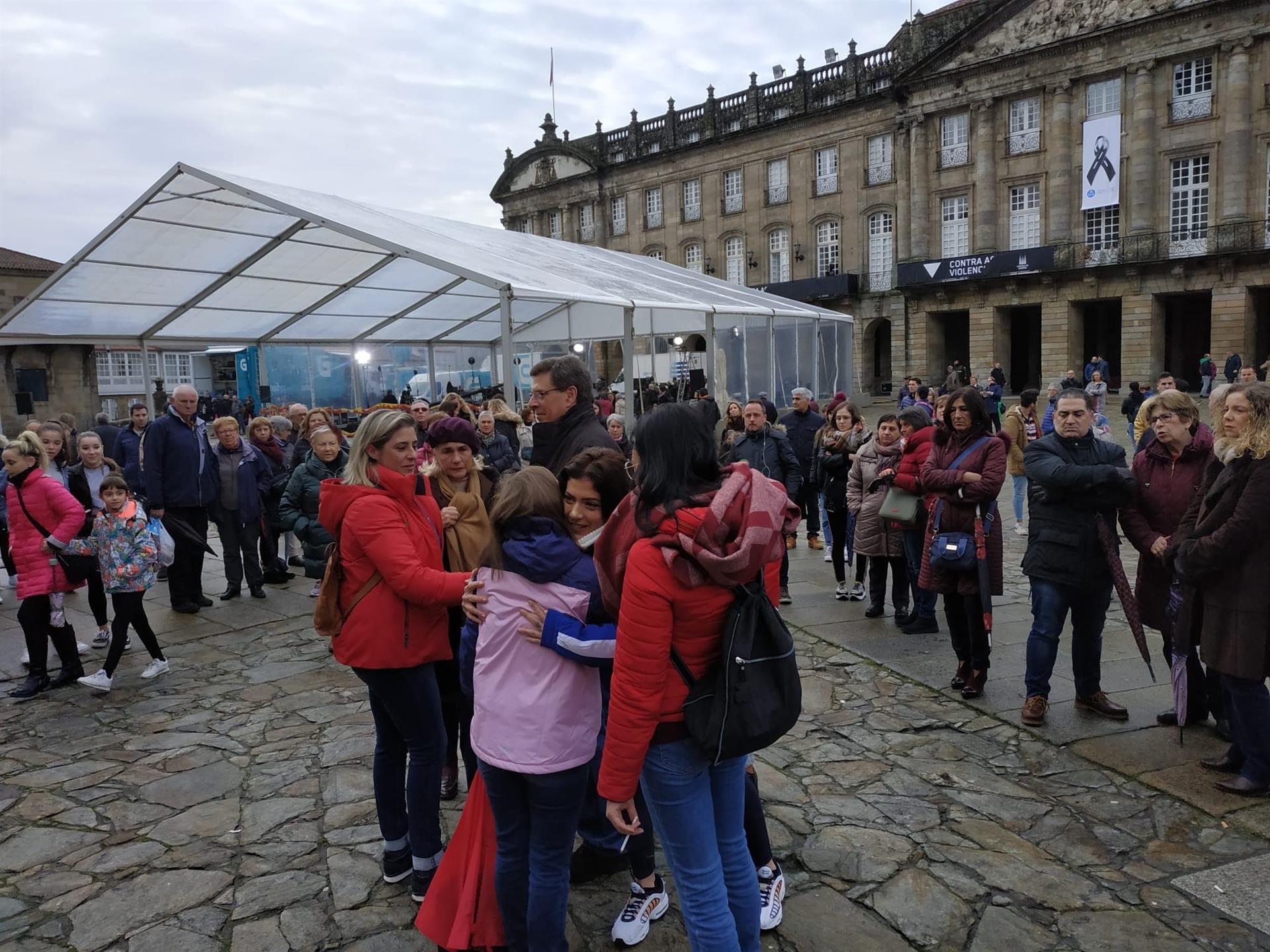 Familiares de Diana Quer, en la concentración celebrada en Santiago.