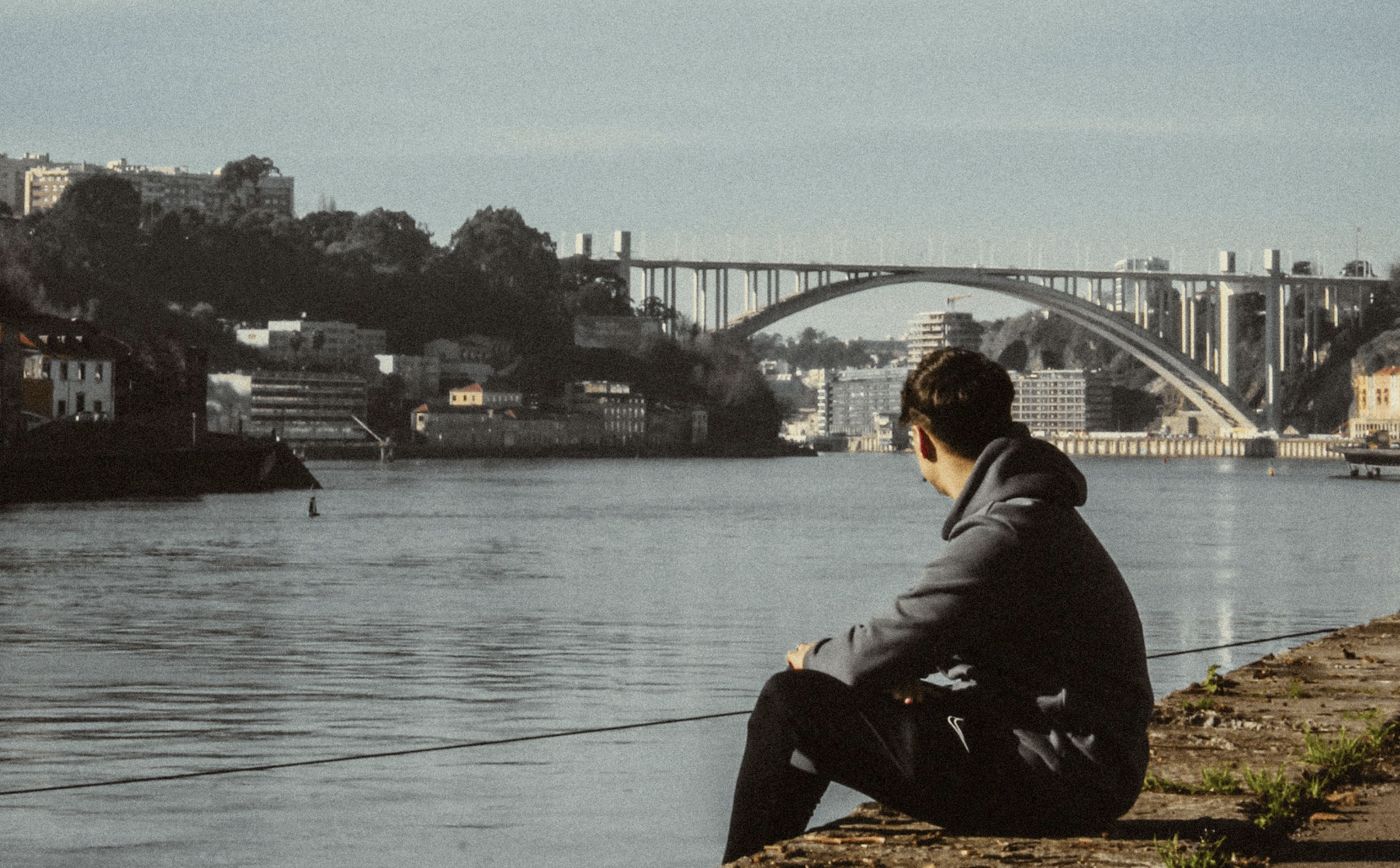 Blessmon presenta su nuevo single 'Portuguese'.