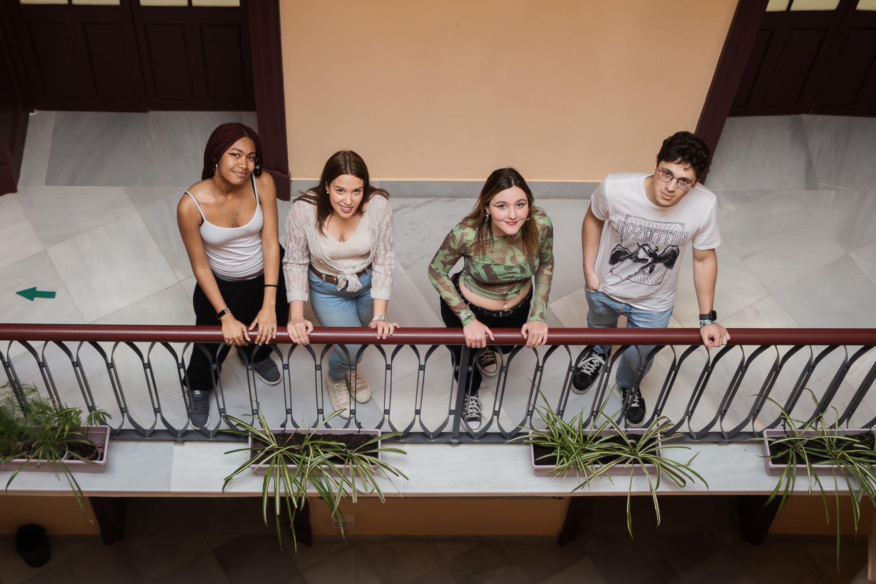 Los estudiantes del IES Seritium en el Ateneo de Jerez. 